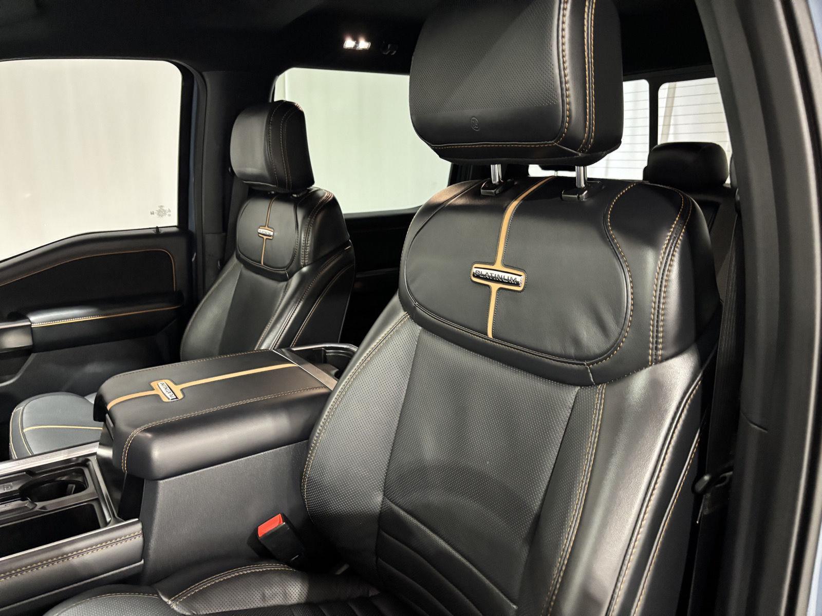 2023 Ford F-250 Platinum photo 18