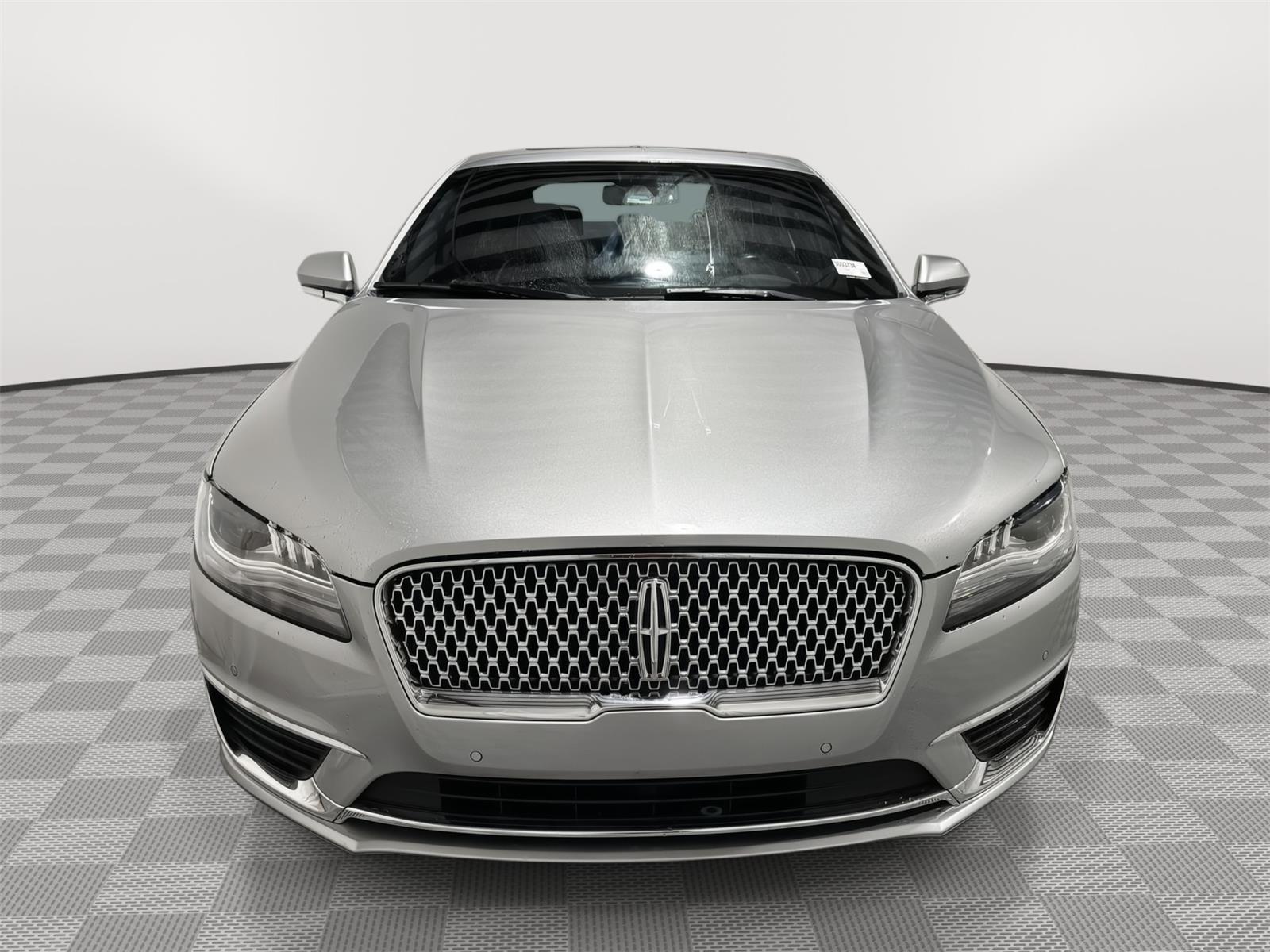 2020 Lincoln MKZ Hybrid Reserve photo 4