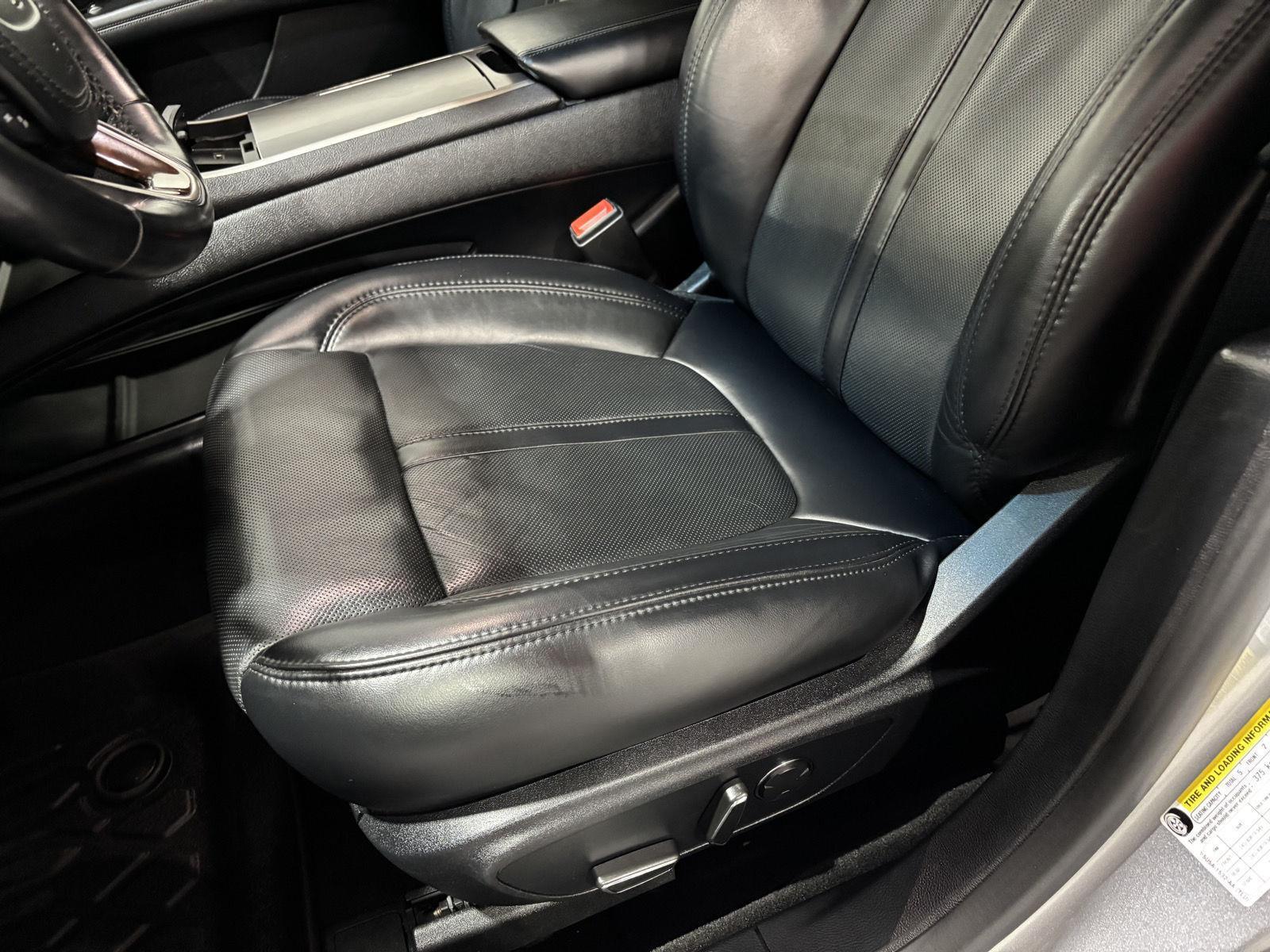 2020 Lincoln MKZ Hybrid Reserve photo 18