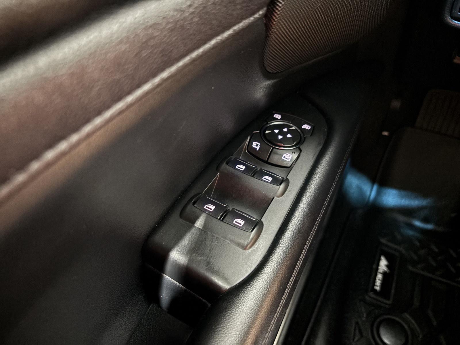 2020 Lincoln MKZ Hybrid Reserve photo 27