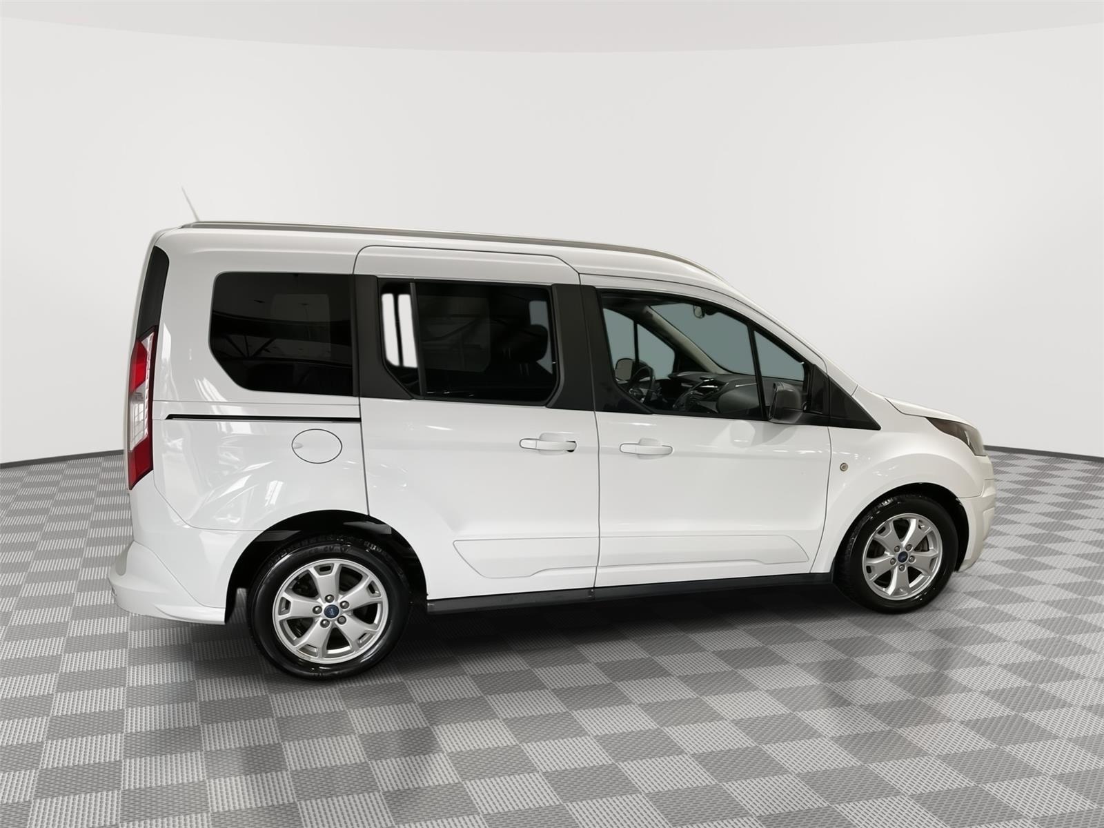 Used 2015 Ford Transit Connect Wagon for sale in St. Joseph MO