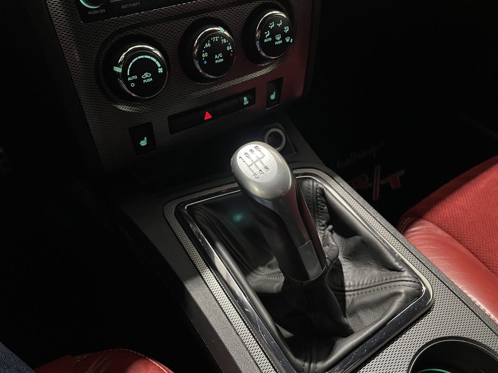 2014 Dodge Challenger R/T Classic photo 22