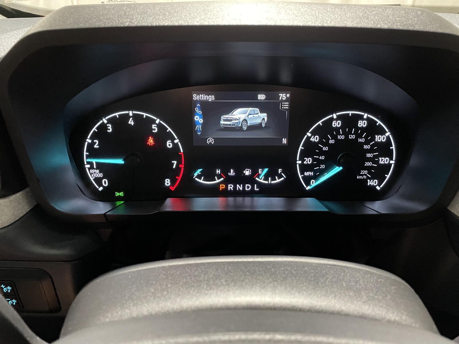 2024 Ford Maverick XLT photo 3