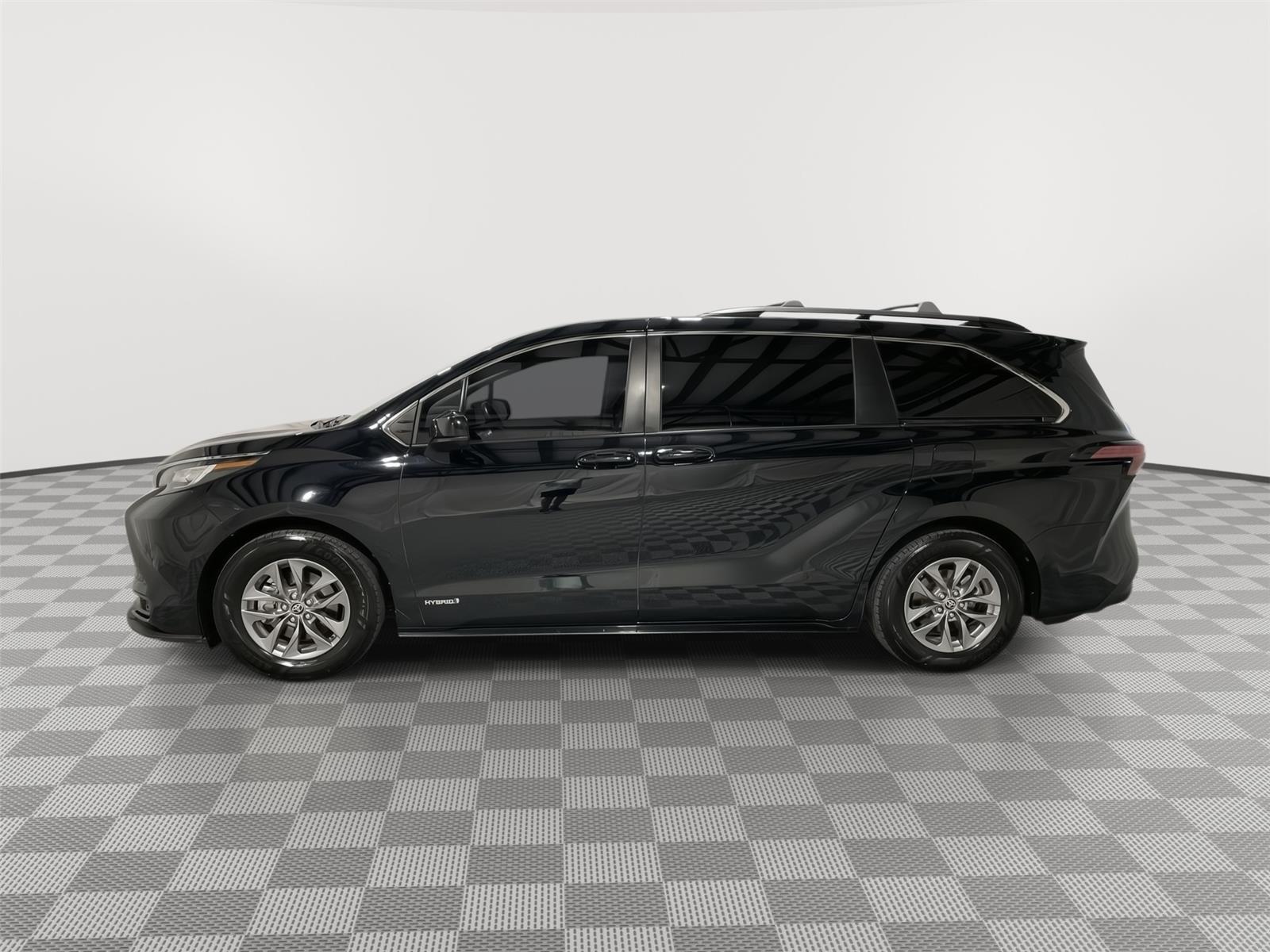 Pre-Owned 2021 Toyota Sienna for sale in St. Joseph MO