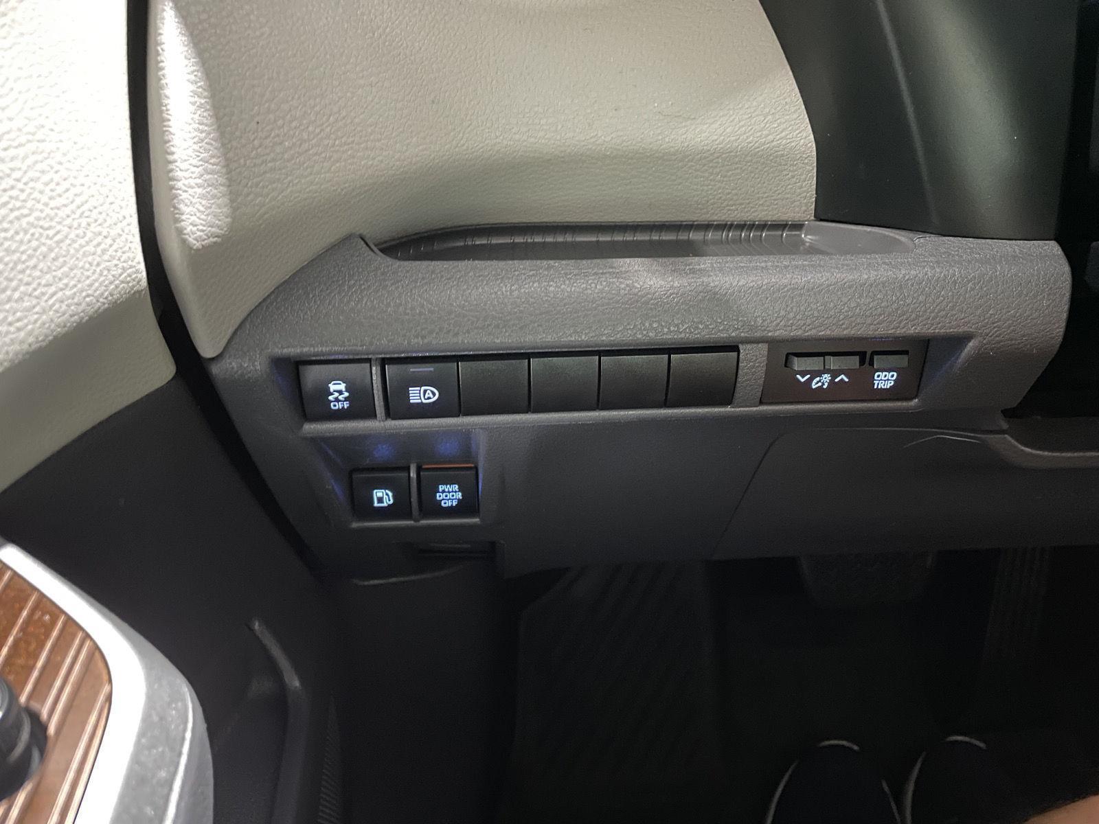 Pre-Owned 2021 Toyota Sienna for sale in St. Joseph MO