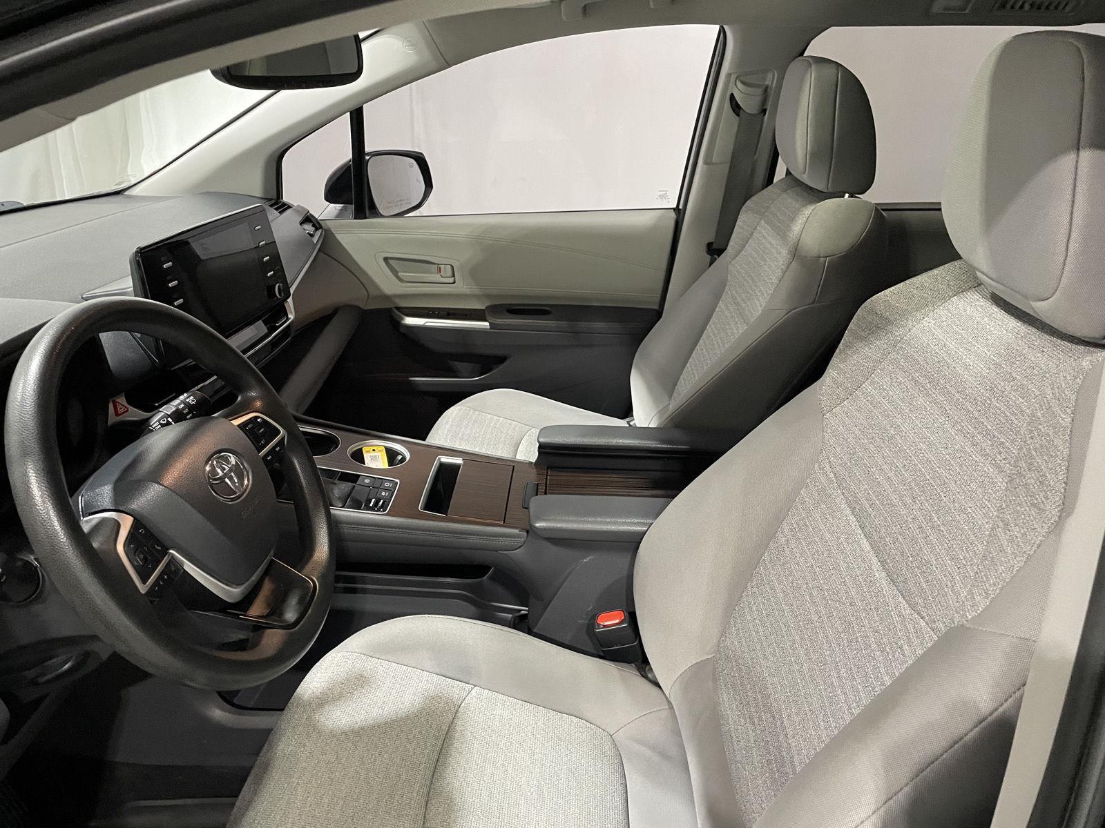 Pre-Owned 2021 Toyota Sienna for sale in St. Joseph MO