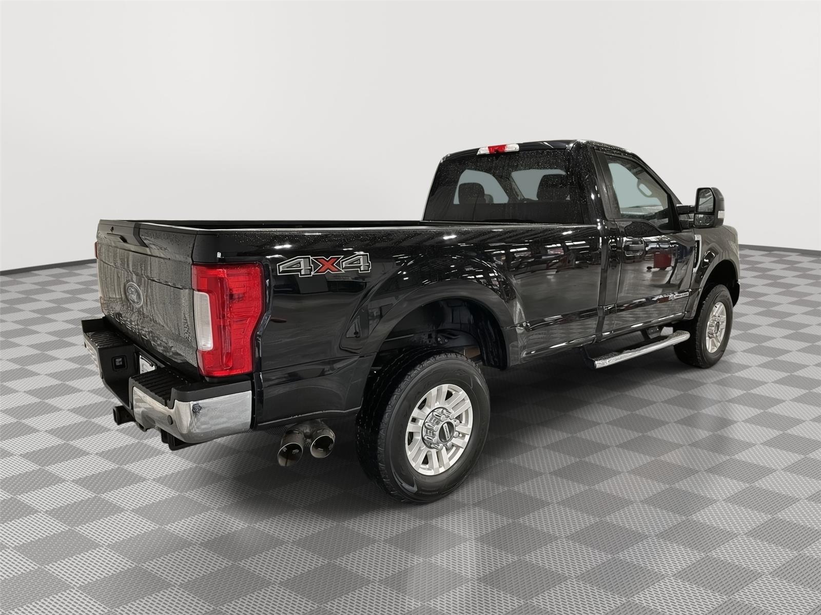 Used 2019 Ford Super Duty F-350 XLT Regular Cab Truck for sale in St. Joseph MO