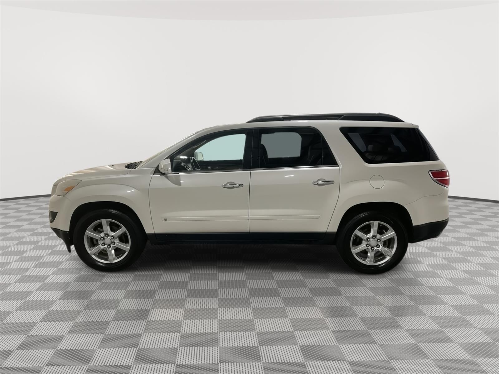 Used 2008 Saturn Outlook for sale in St. Joseph MO