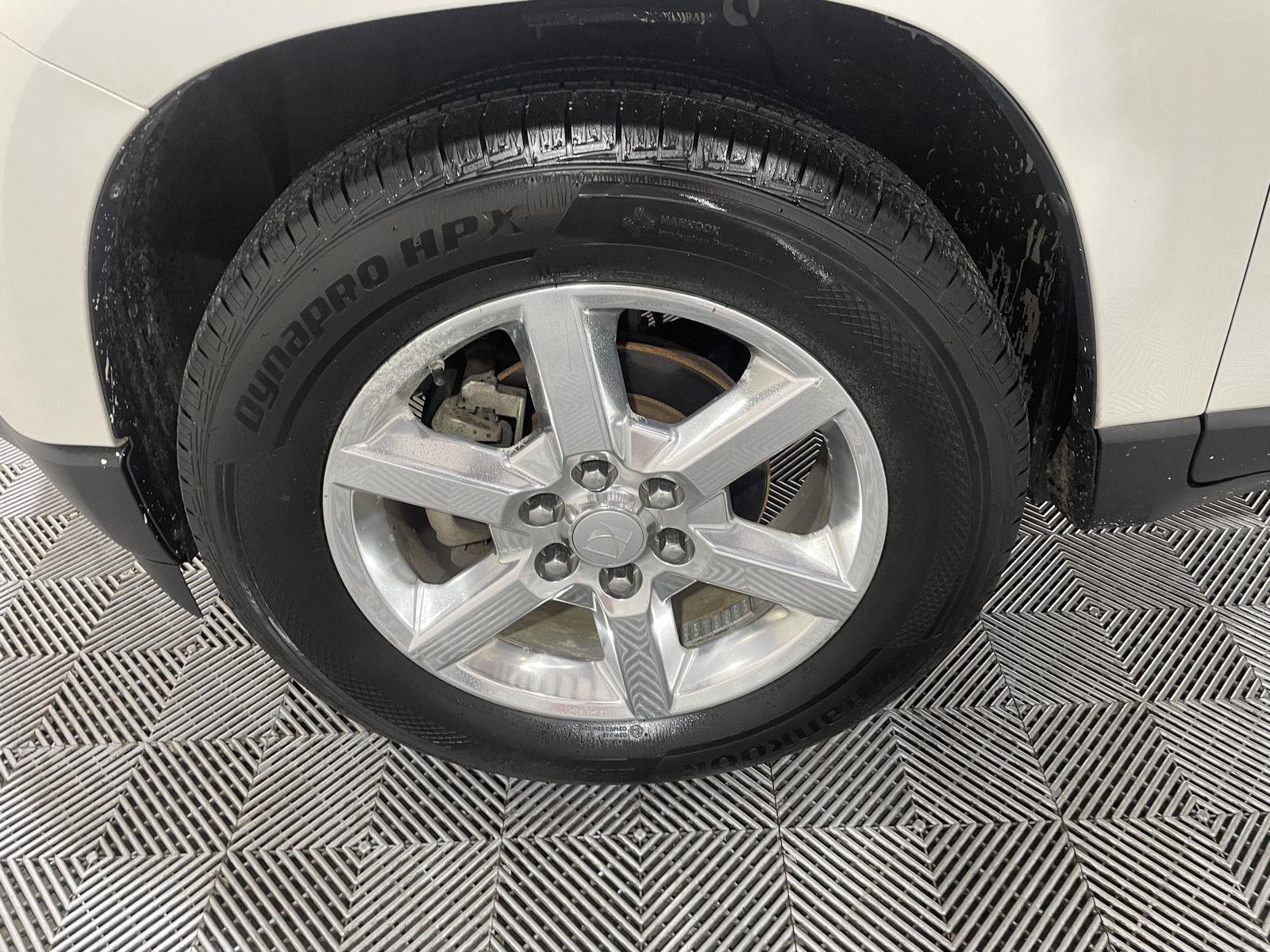 Used 2008 Saturn Outlook for sale in St. Joseph MO