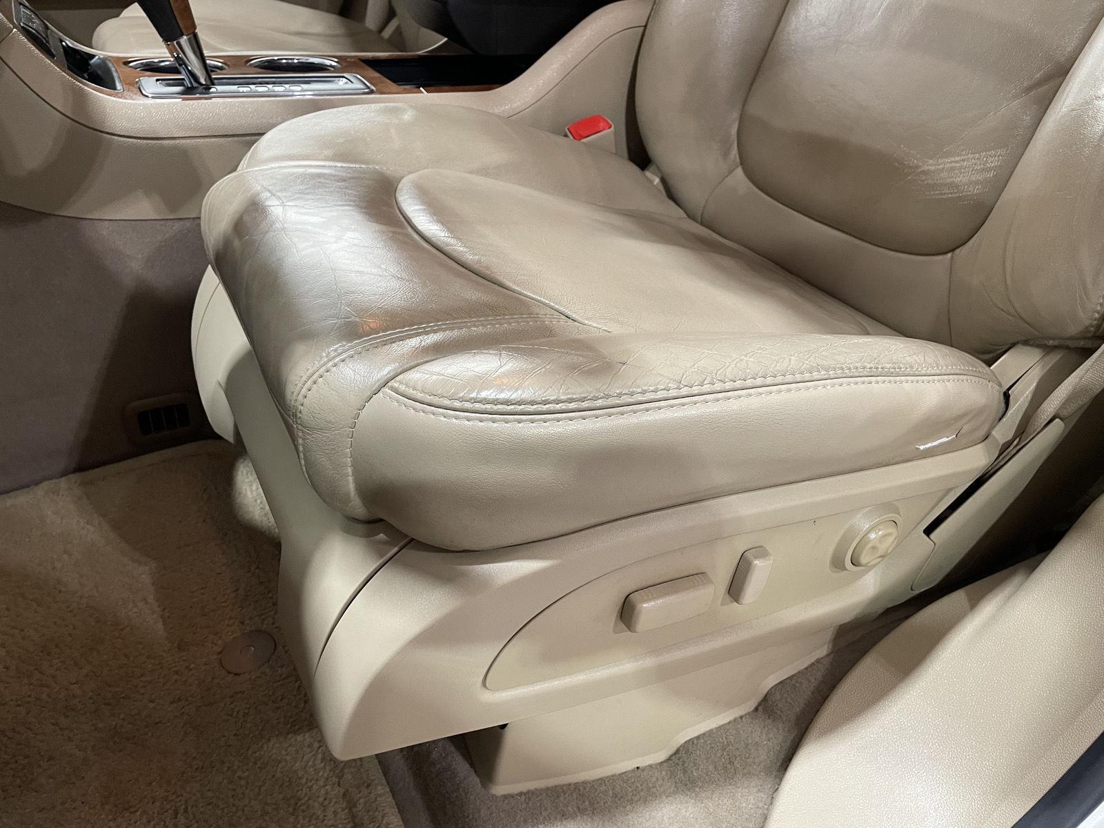 Used 2008 Saturn Outlook for sale in St. Joseph MO