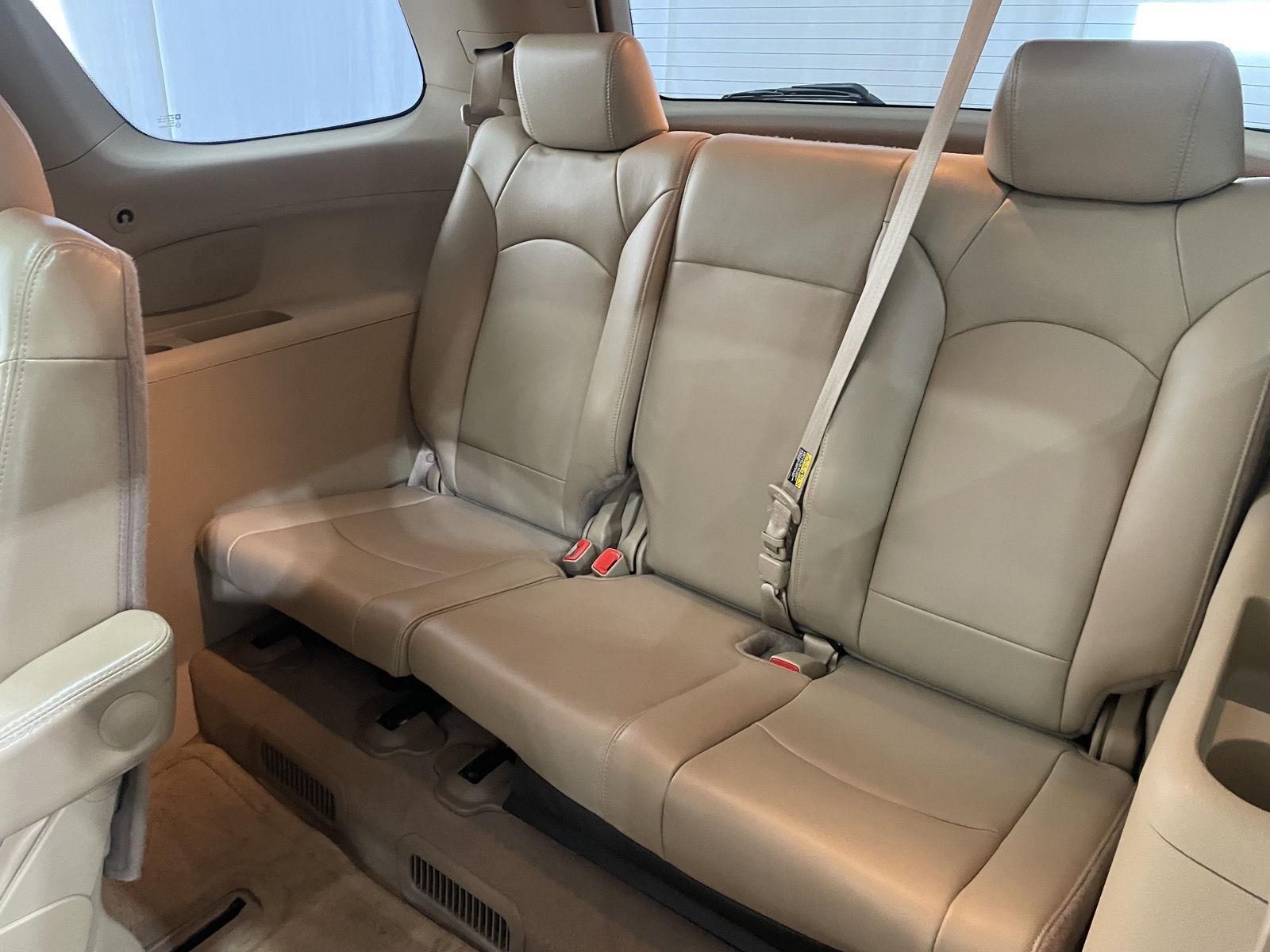 Used 2008 Saturn Outlook for sale in St. Joseph MO