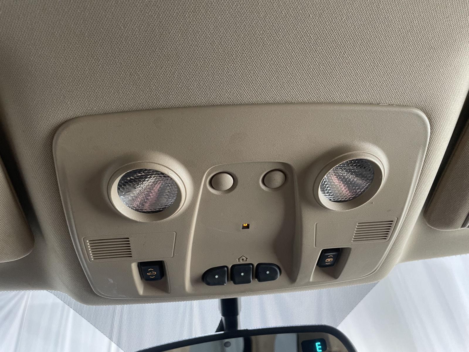 Used 2008 Saturn Outlook for sale in St. Joseph MO