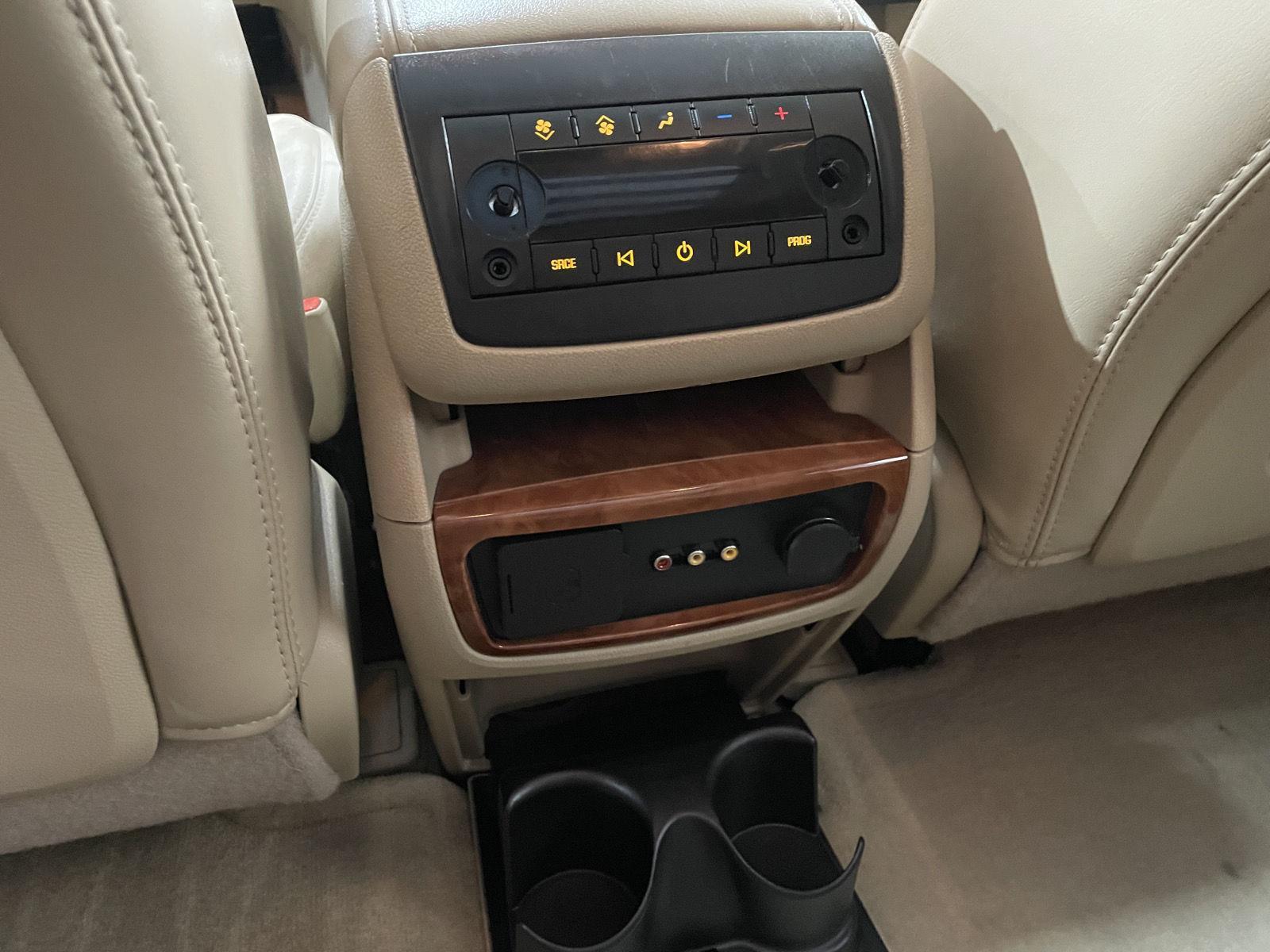 Used 2008 Saturn Outlook for sale in St. Joseph MO