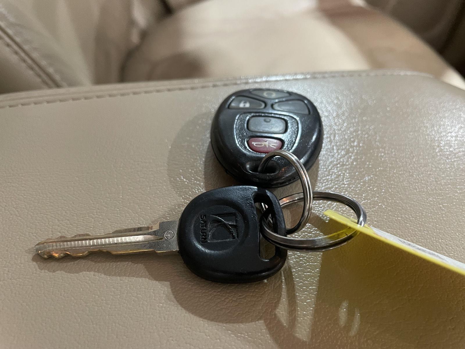 Used 2008 Saturn Outlook for sale in St. Joseph MO