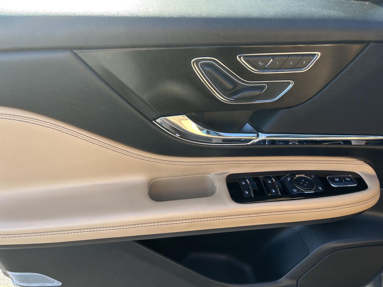 Pre-Owned 2020 Lincoln Corsair for sale in St. Joseph MO