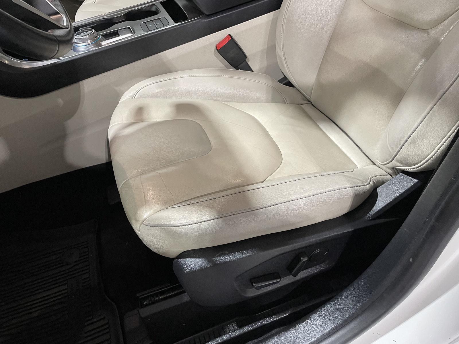 Pre-Owned 2022 Ford Edge for sale in St. Joseph MO