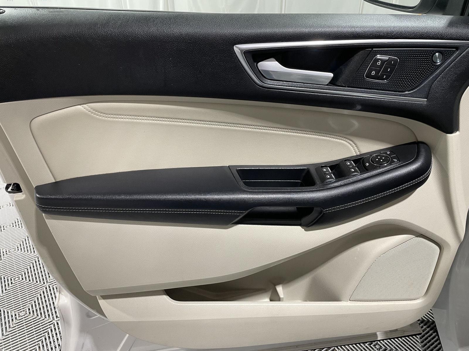 Pre-Owned 2022 Ford Edge for sale in St. Joseph MO