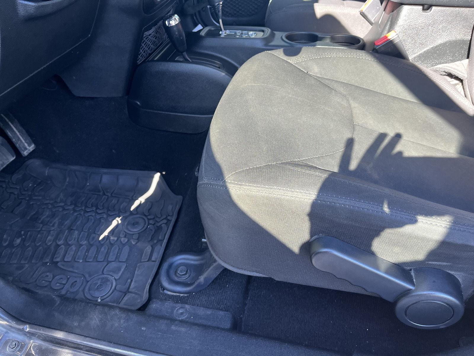 Pre-Owned 2017 Jeep Wrangler Unlimited for sale in St. Joseph MO