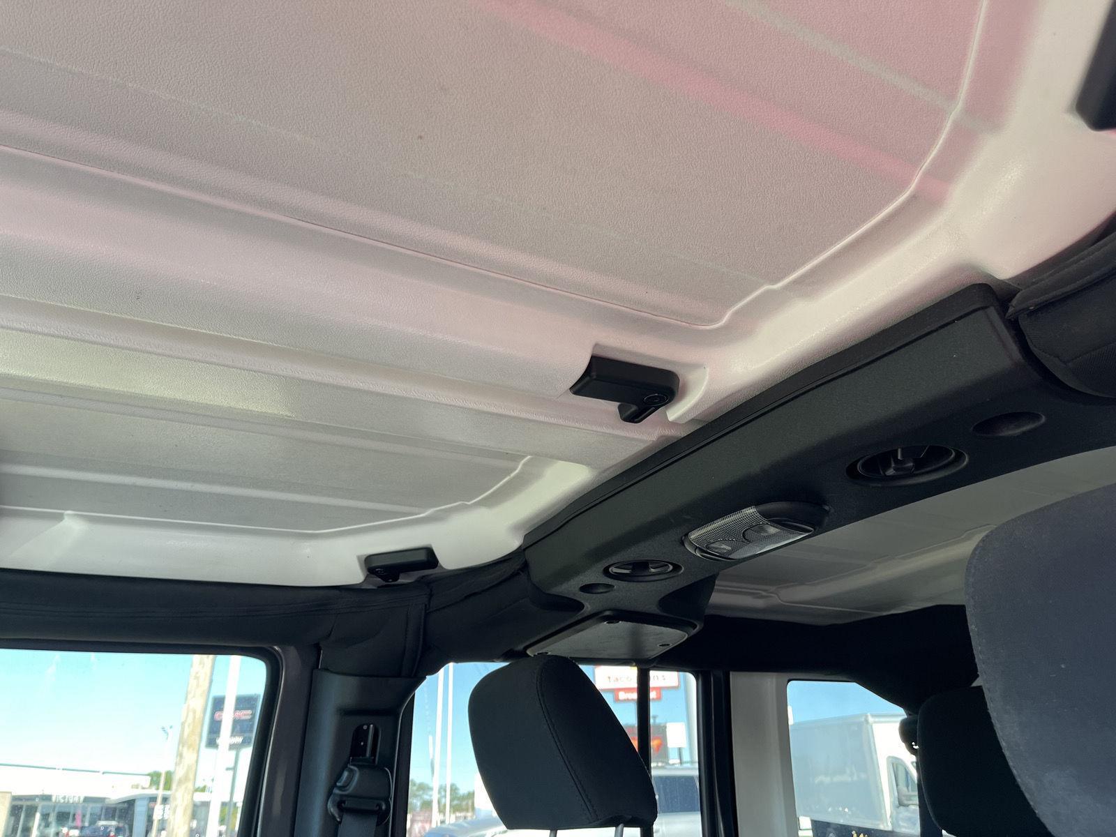 Pre-Owned 2017 Jeep Wrangler Unlimited for sale in St. Joseph MO