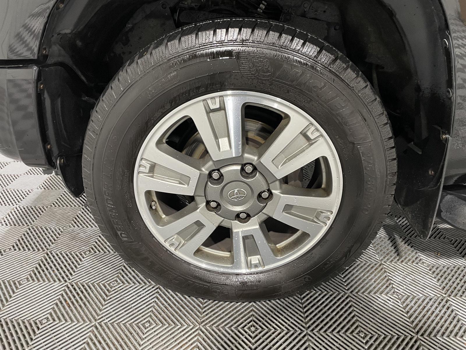 Used 2017 Toyota Tundra for sale in St. Joseph MO