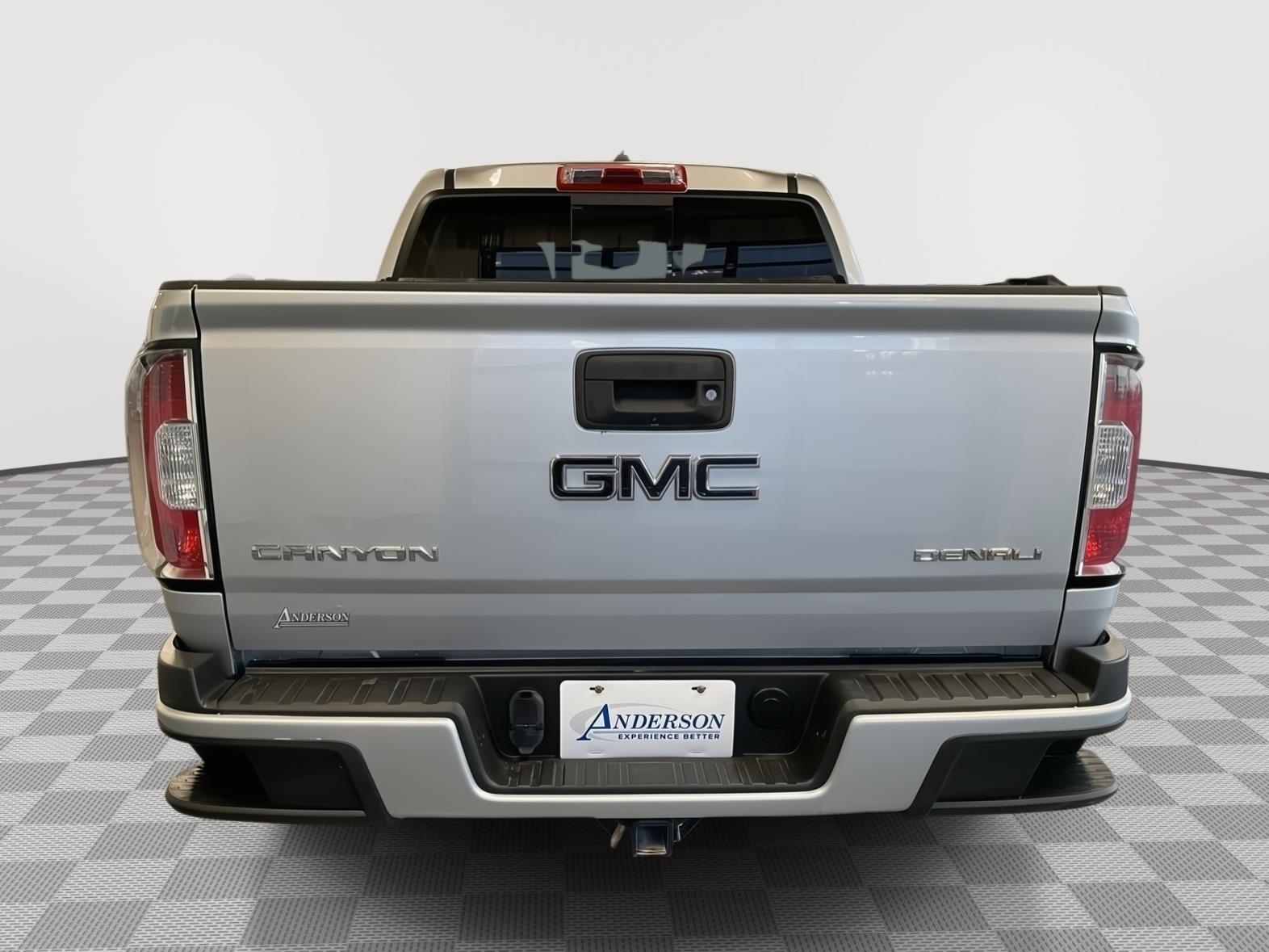 Used 2018 GMC Canyon 4WD Denali Crew Cab Truck for sale in St. Joseph MO