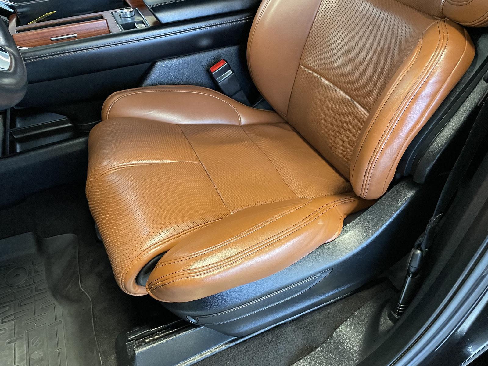 Pre-Owned 2020 Lincoln Navigator for sale in St. Joseph MO