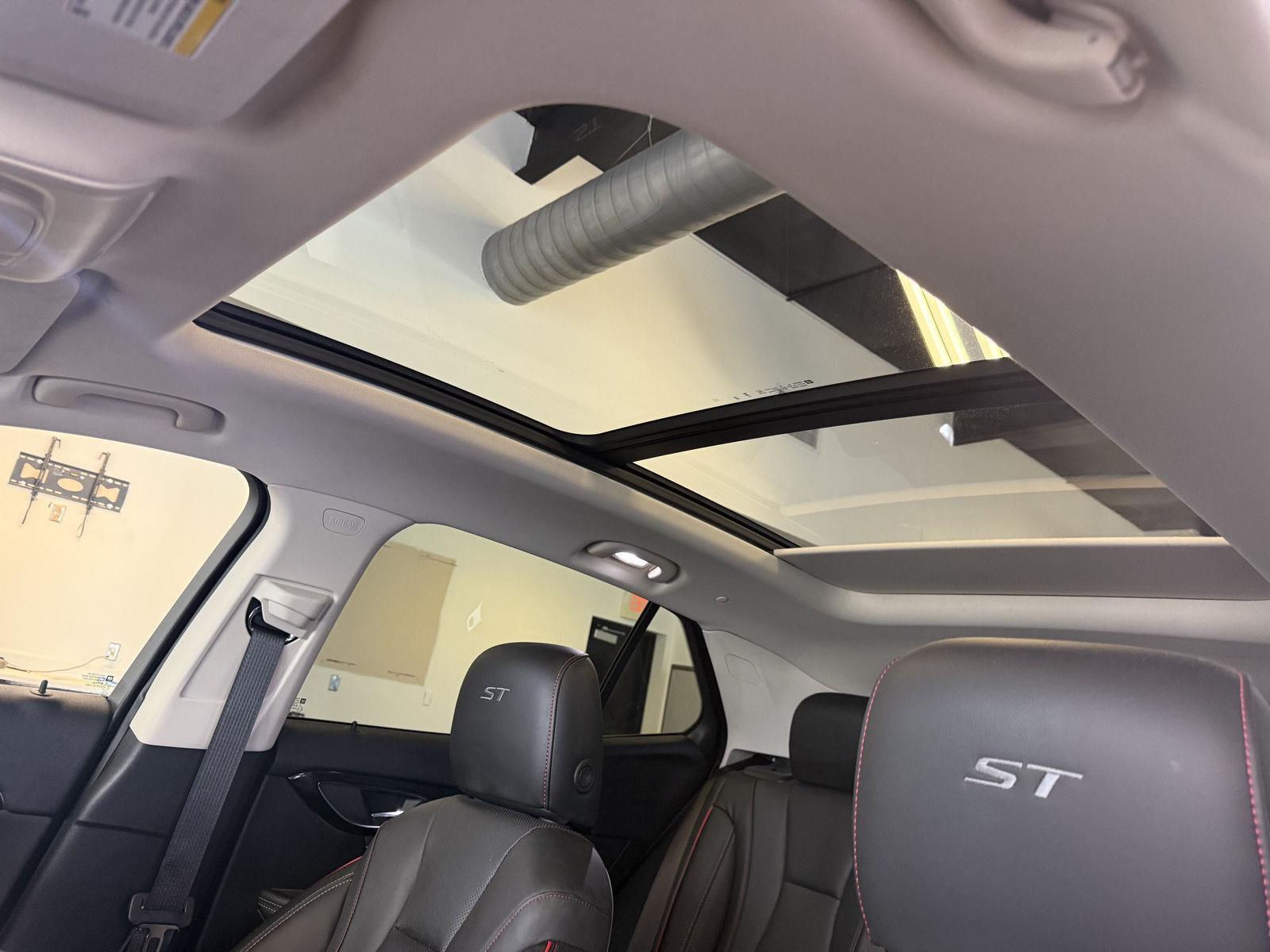 Used 2023 Buick Envision Essence SUV/Crossover for sale in St. Joseph MO