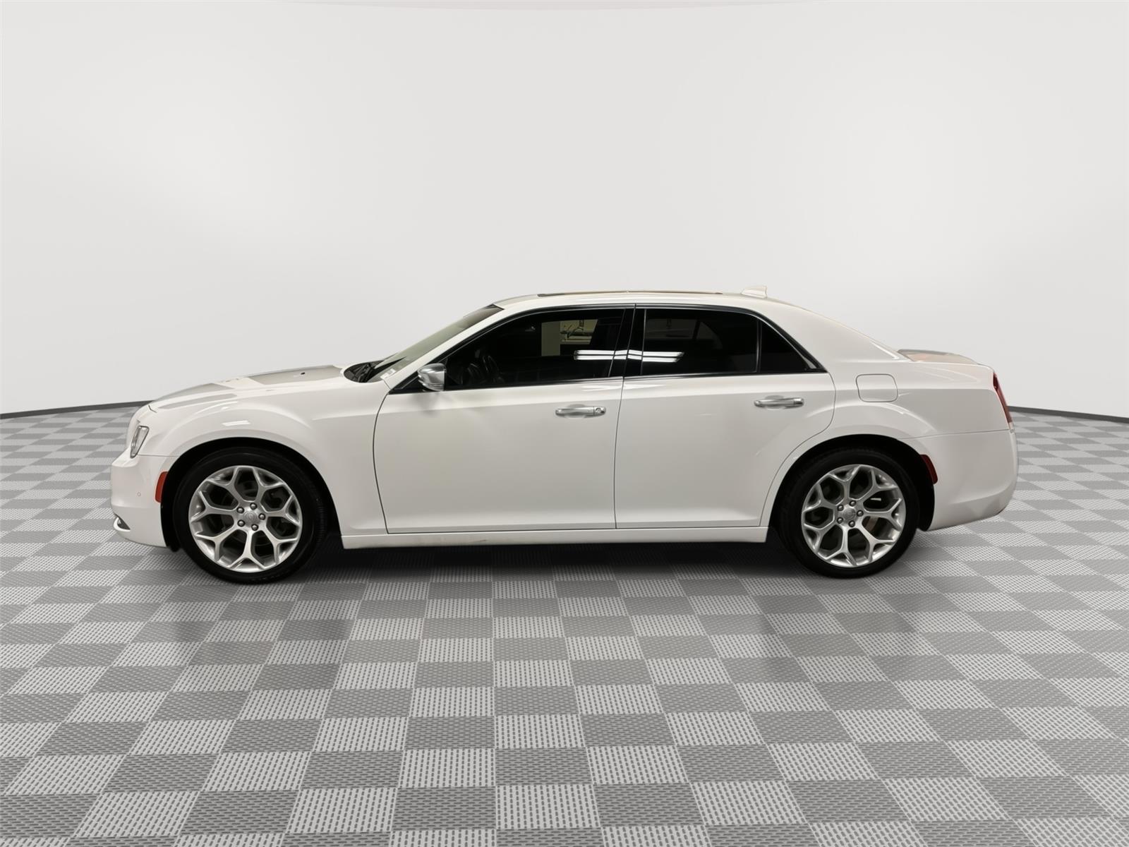Used 2019 Chrysler 300 300C Sedan for sale in St. Joseph MO