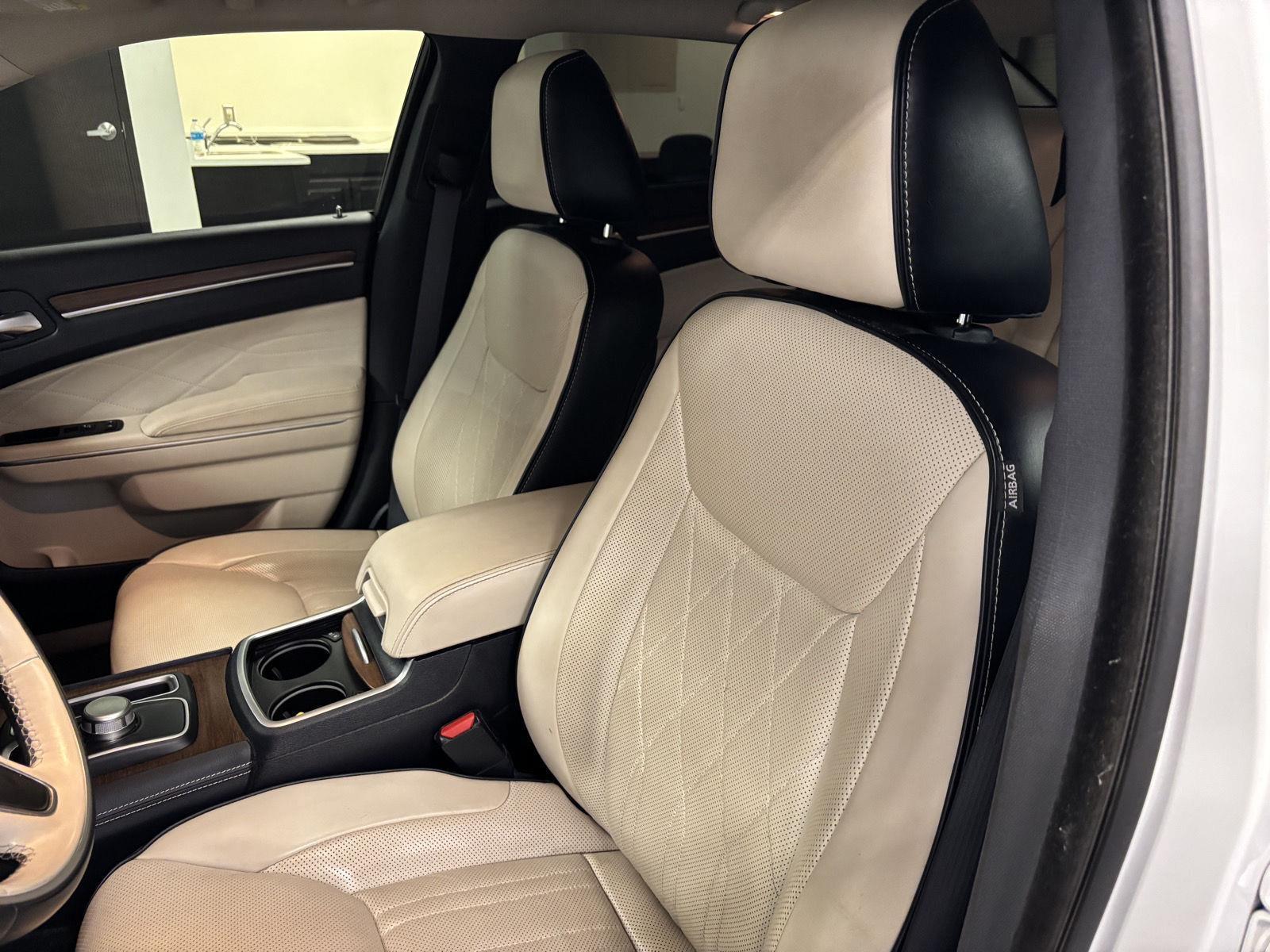 Used 2019 Chrysler 300 300C Sedan for sale in St. Joseph MO