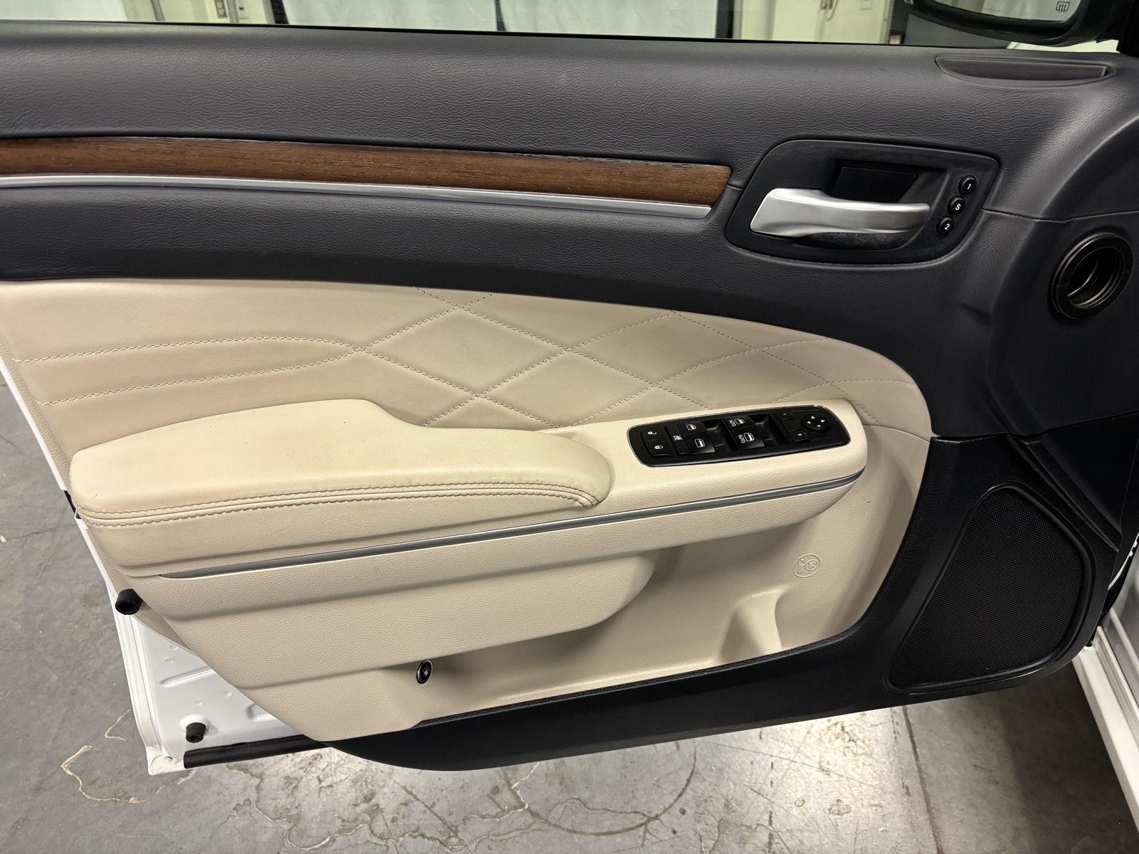 Used 2019 Chrysler 300 300C Sedan for sale in St. Joseph MO