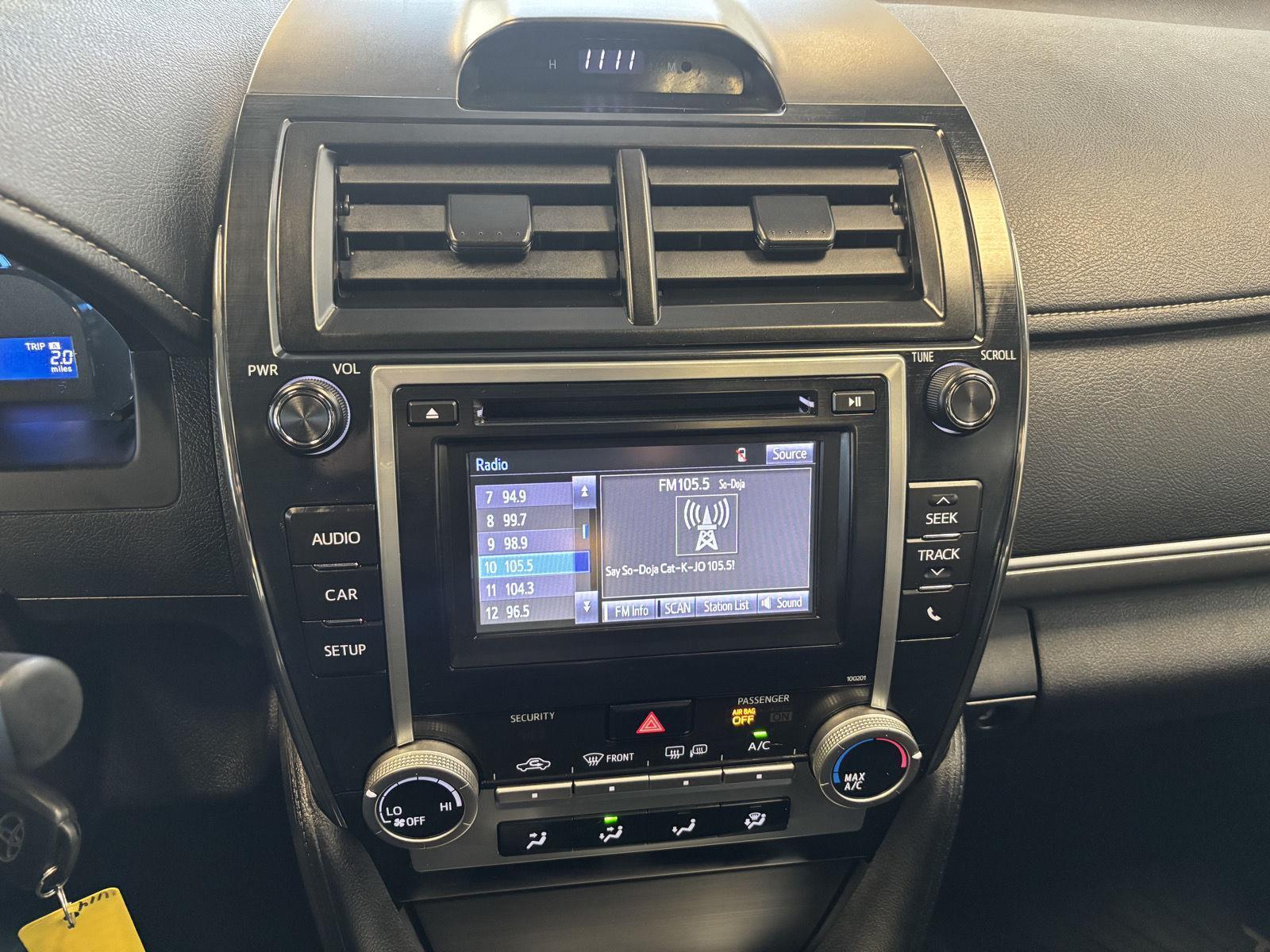 Used 2014 Toyota Camry SE Sport Sedan for sale in St. Joseph MO