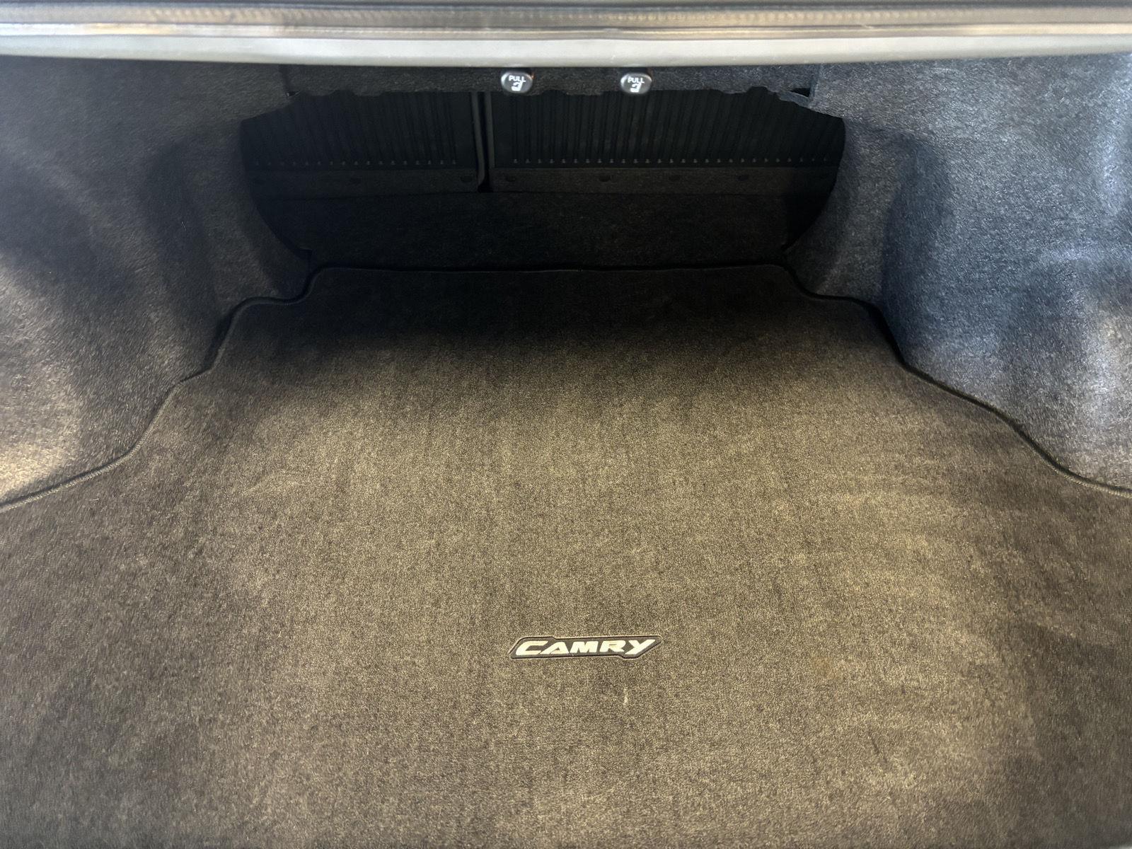 Used 2014 Toyota Camry SE Sport Sedan for sale in St. Joseph MO