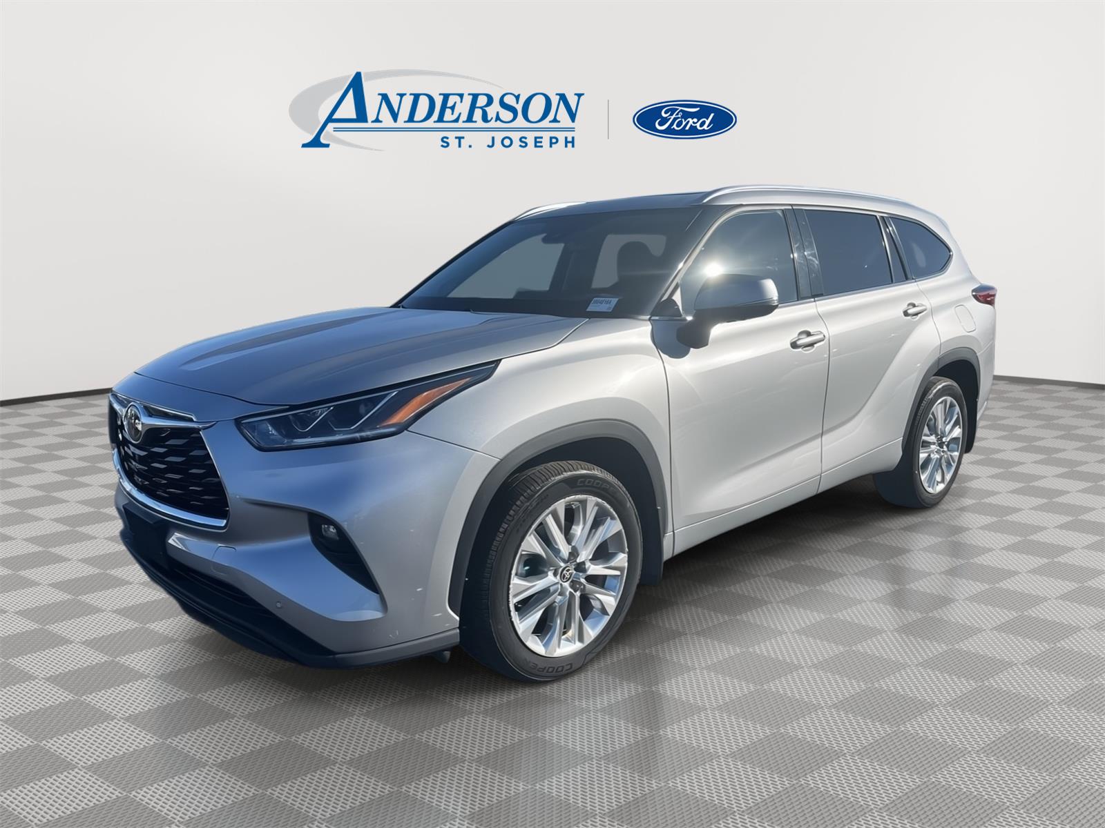 Used 2022 Toyota Highlander Limited SUV/Crossover for sale in St. Joseph MO