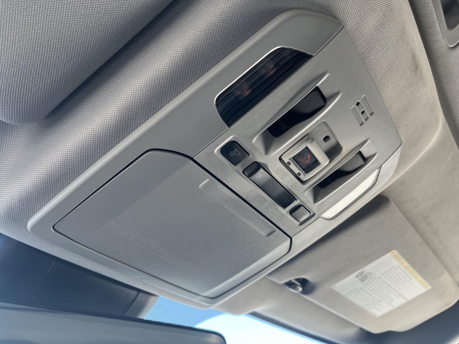 Pre-Owned 2022 Toyota Highlander for sale in St. Joseph MO