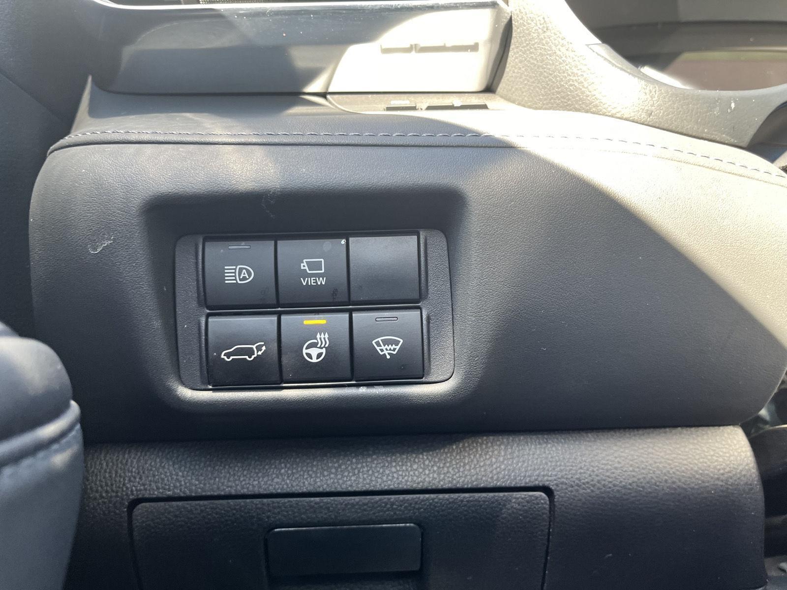 Pre-Owned 2022 Toyota Highlander for sale in St. Joseph MO