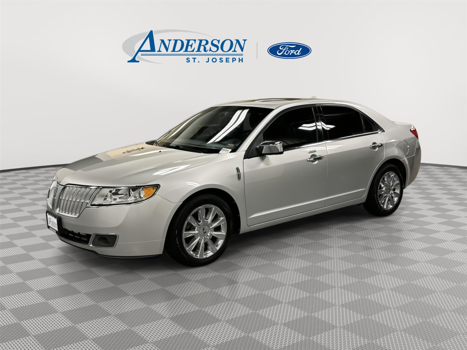 Used 2011 Lincoln MKZ FWD Sedan for sale in St. Joseph MO
