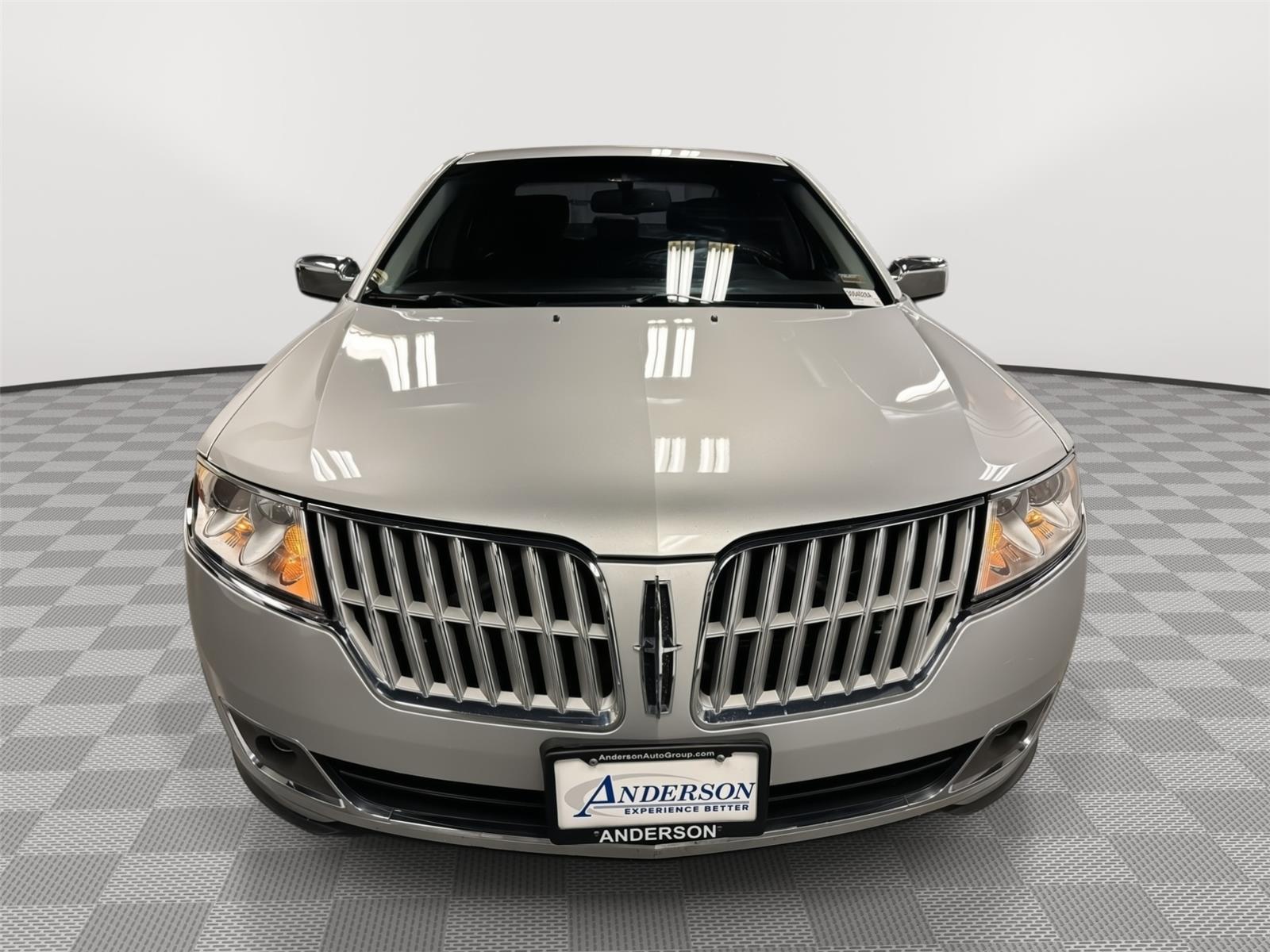 2011 Lincoln MKZ photo 4