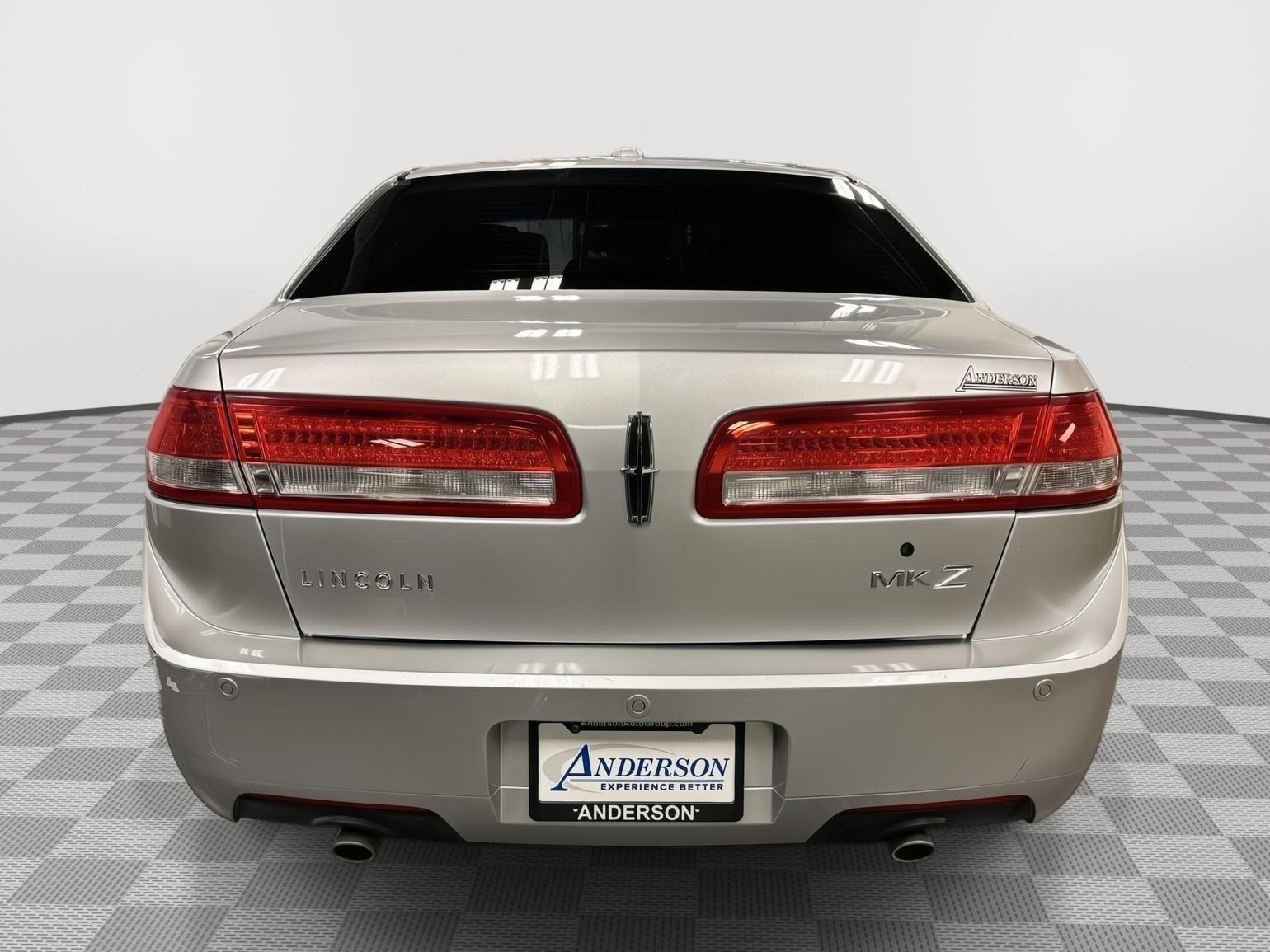 Used 2011 Lincoln MKZ FWD Sedan for sale in St. Joseph MO