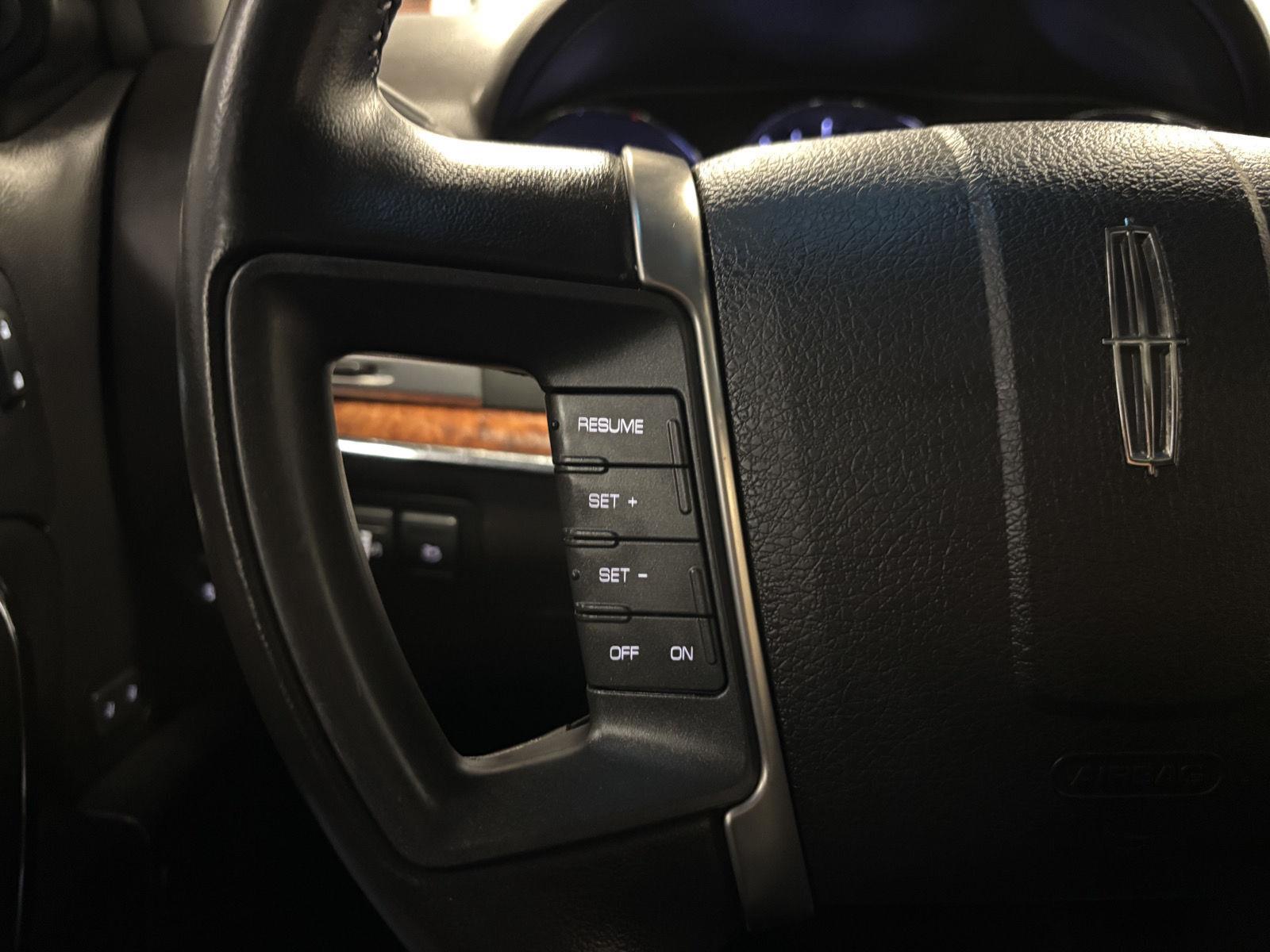 Used 2011 Lincoln MKZ FWD Sedan for sale in St. Joseph MO