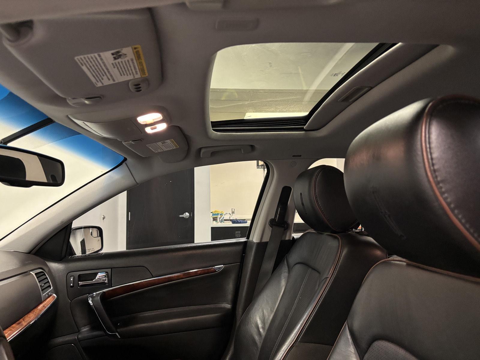 Used 2011 Lincoln MKZ FWD Sedan for sale in St. Joseph MO