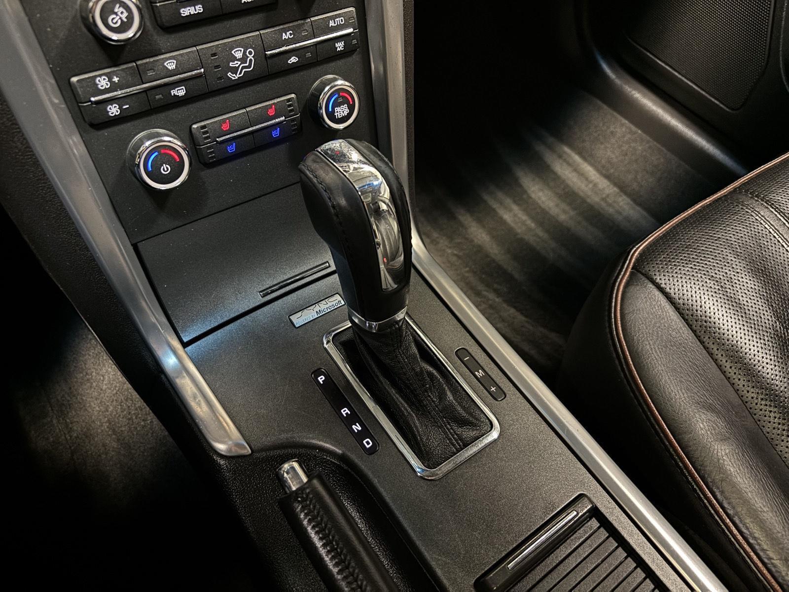 Used 2011 Lincoln MKZ FWD Sedan for sale in St. Joseph MO