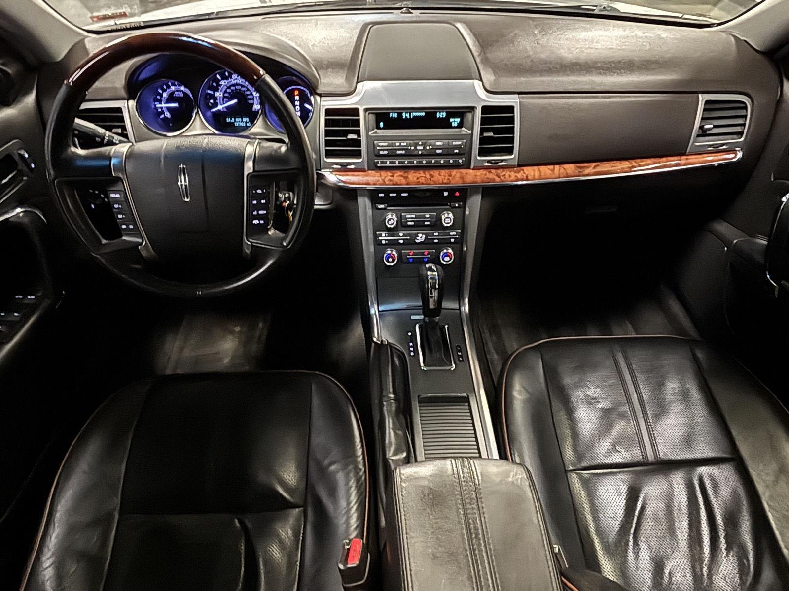 Used 2011 Lincoln MKZ FWD Sedan for sale in St. Joseph MO