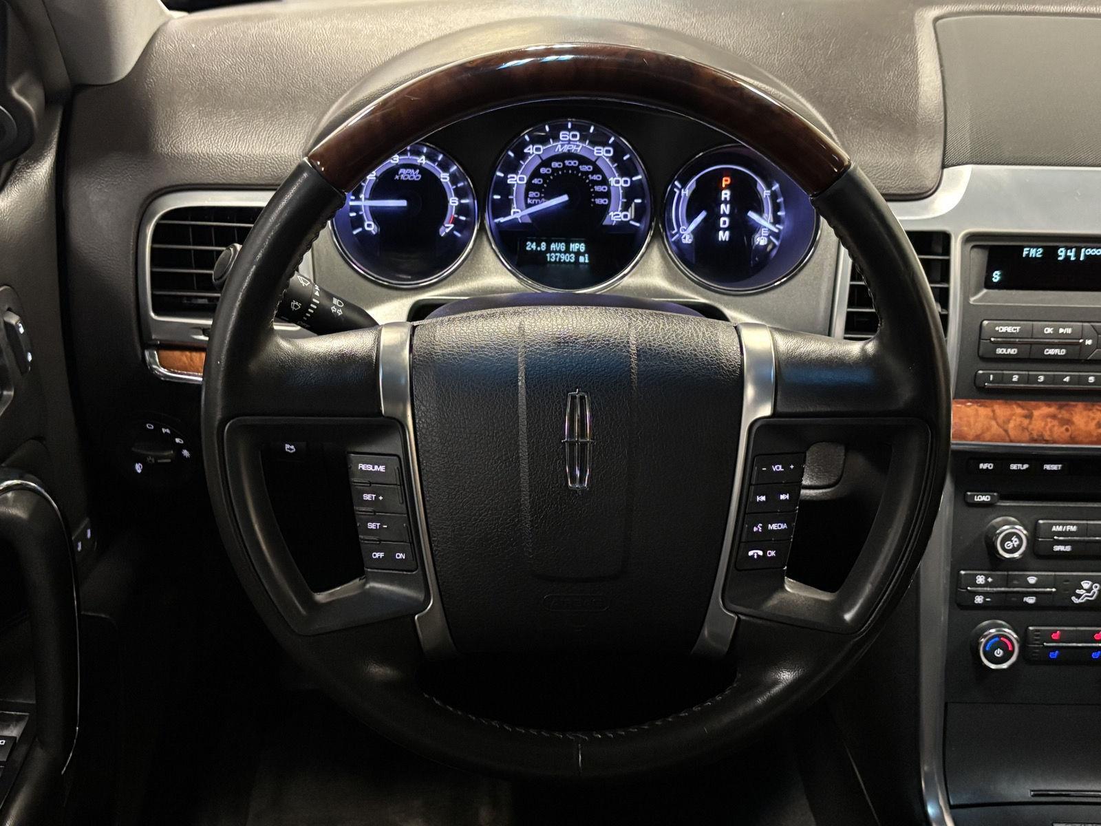 Used 2011 Lincoln MKZ FWD Sedan for sale in St. Joseph MO