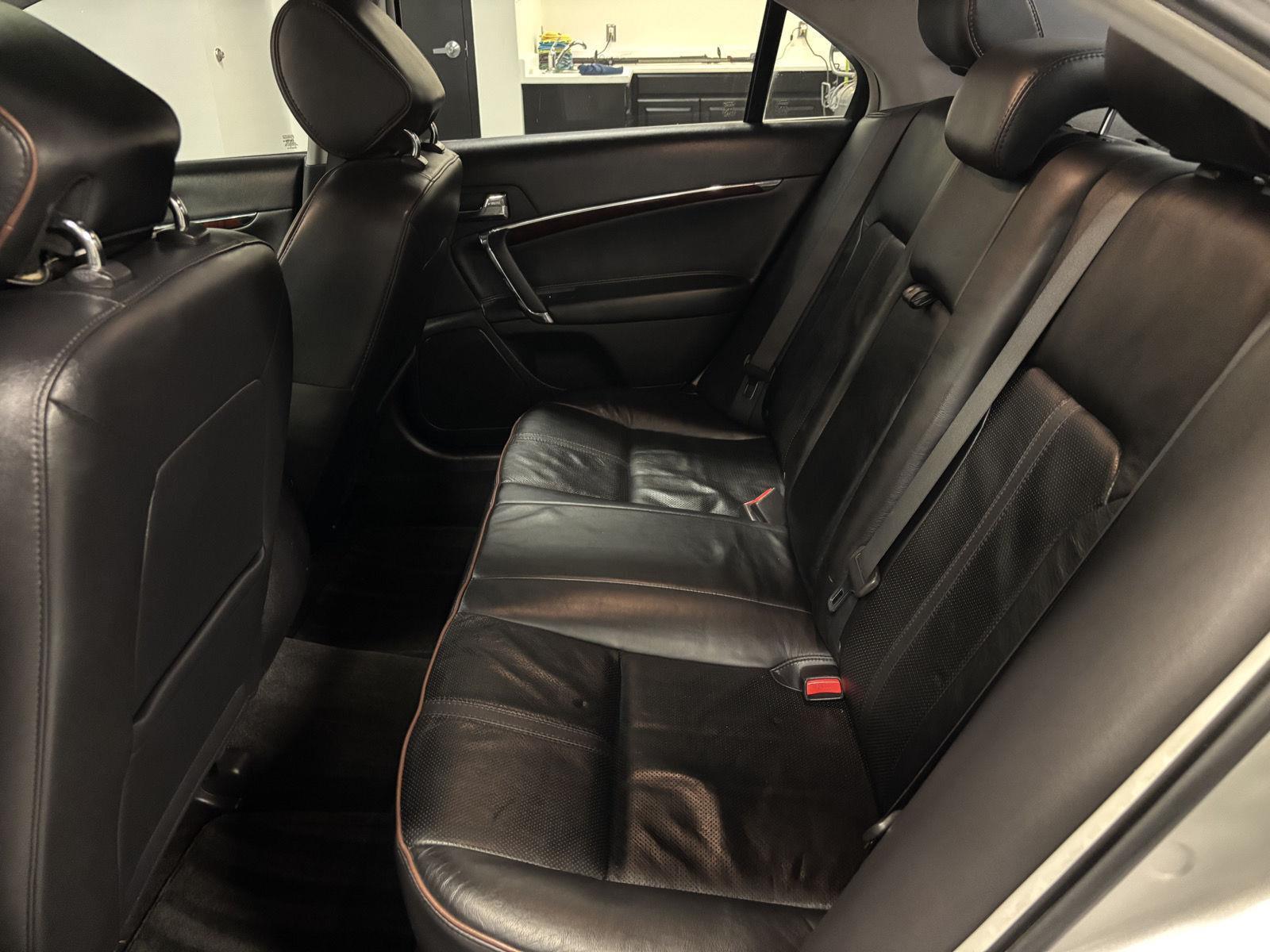 Used 2011 Lincoln MKZ FWD Sedan for sale in St. Joseph MO