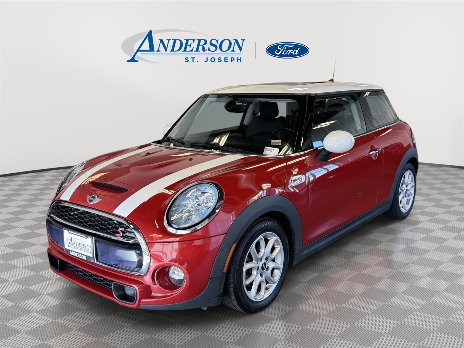 Pre-Owned 2015 MINI Cooper Hardtop for sale in St. Joseph MO