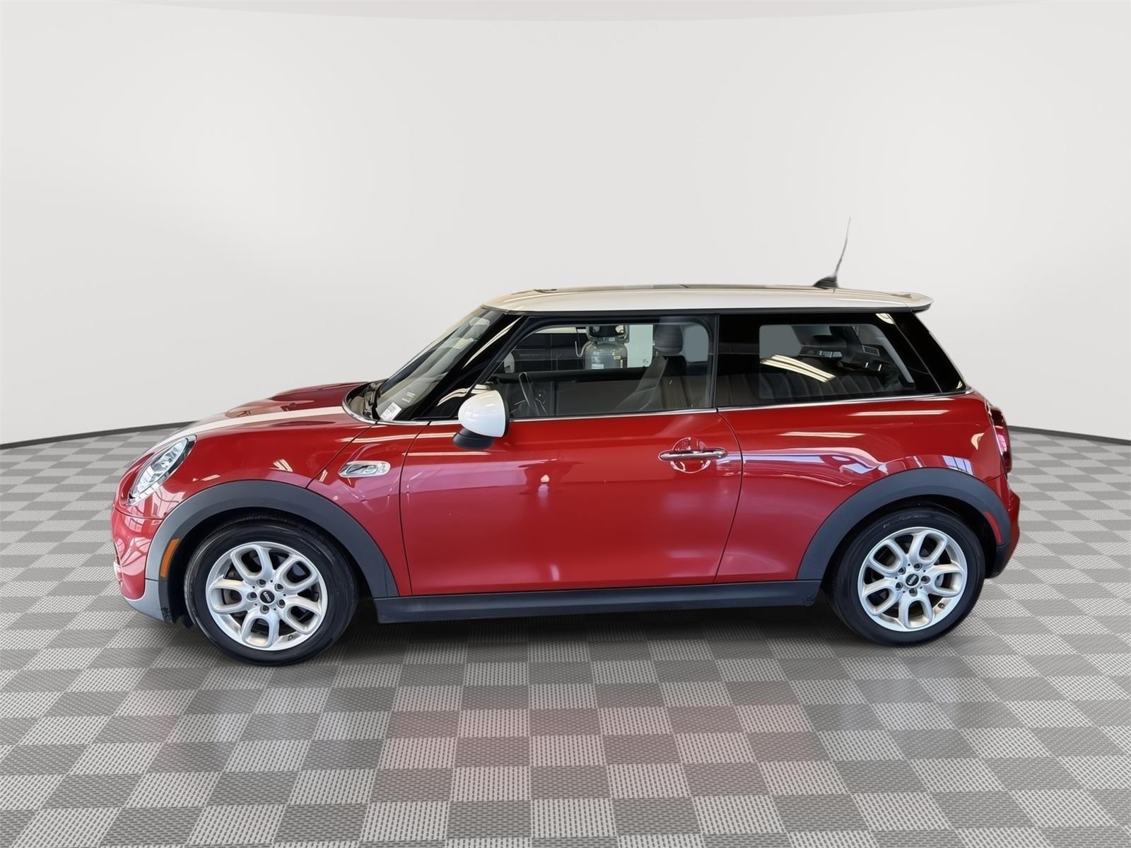 Used 2015 MINI Cooper Hardtop S Hatchback for sale in St. Joseph MO