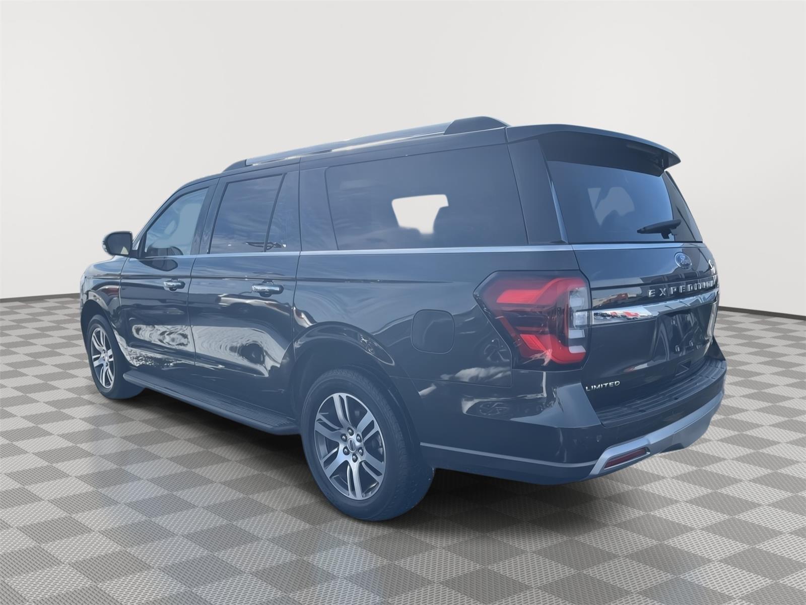 2024 Ford Expedition MAX Limited photo 4