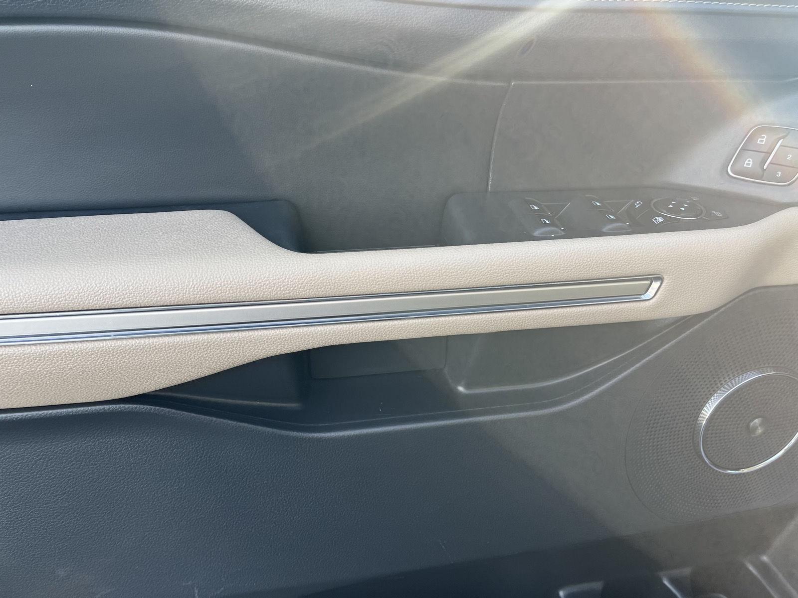 Pre-Owned 2024 Ford Expedition Max for sale in St. Joseph MO