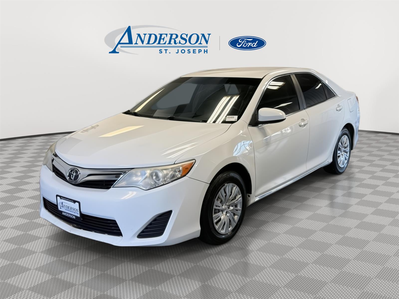 Pre-Owned 2013 Toyota Camry for sale in St. Joseph MO