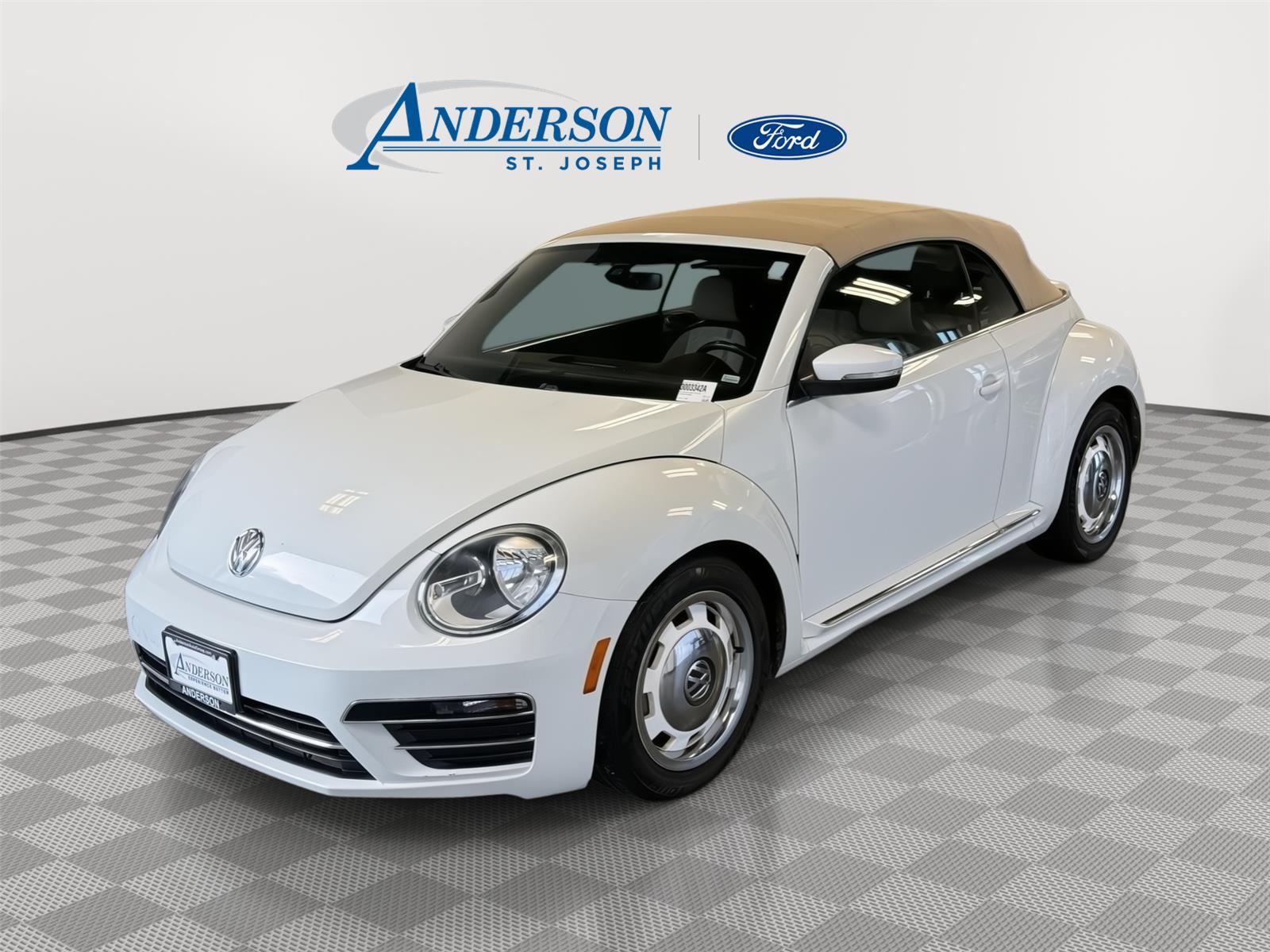 Used 2018 Volkswagen Beetle Convertible for sale in St. Joseph MO